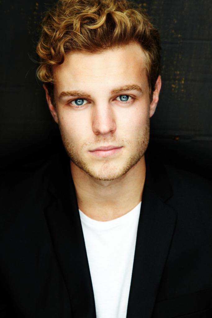 actor Tim Grimes large photo