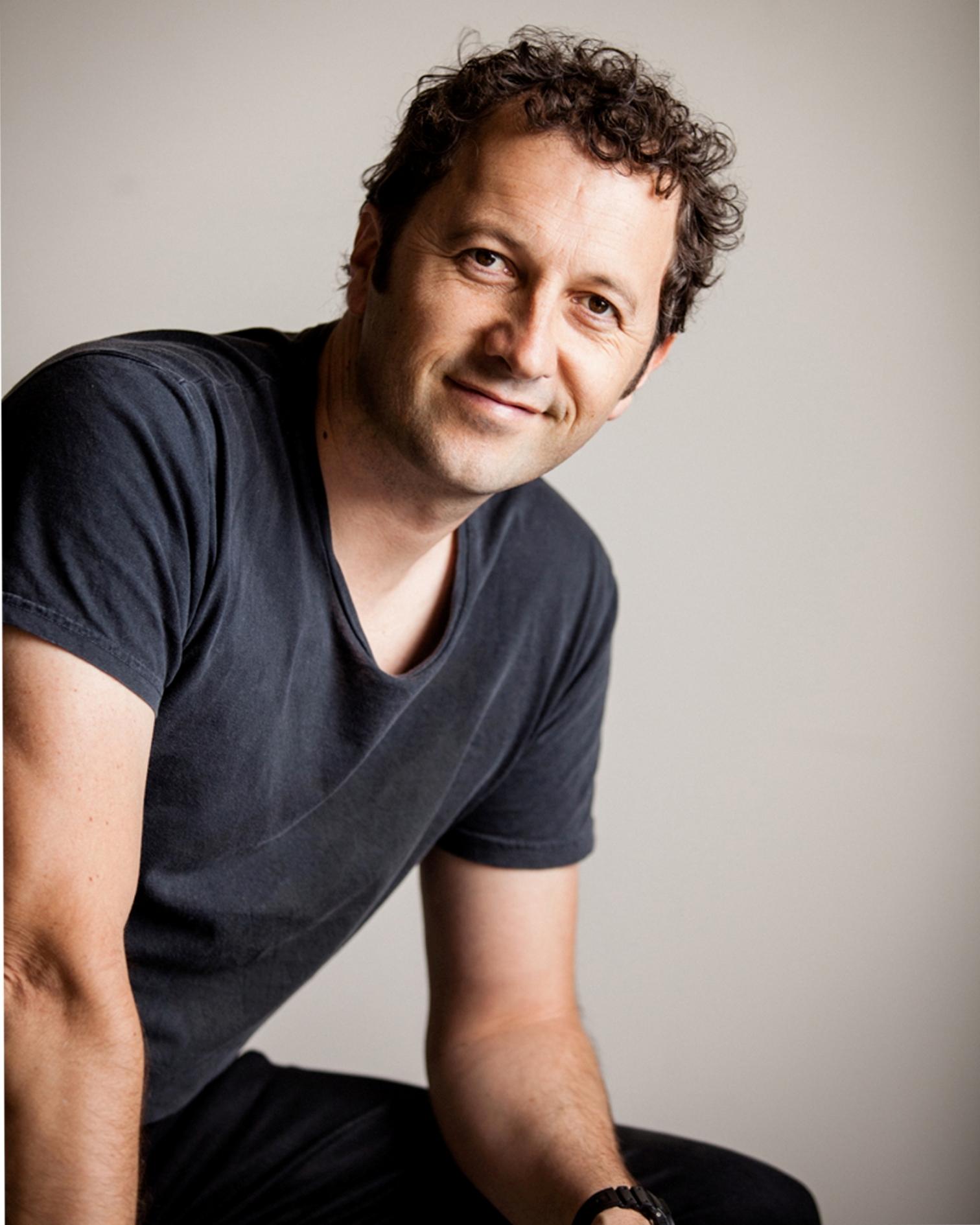 actor Eryn Wilson large photo