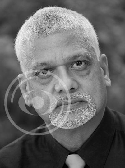 actor Sukhraj Deepak large photo