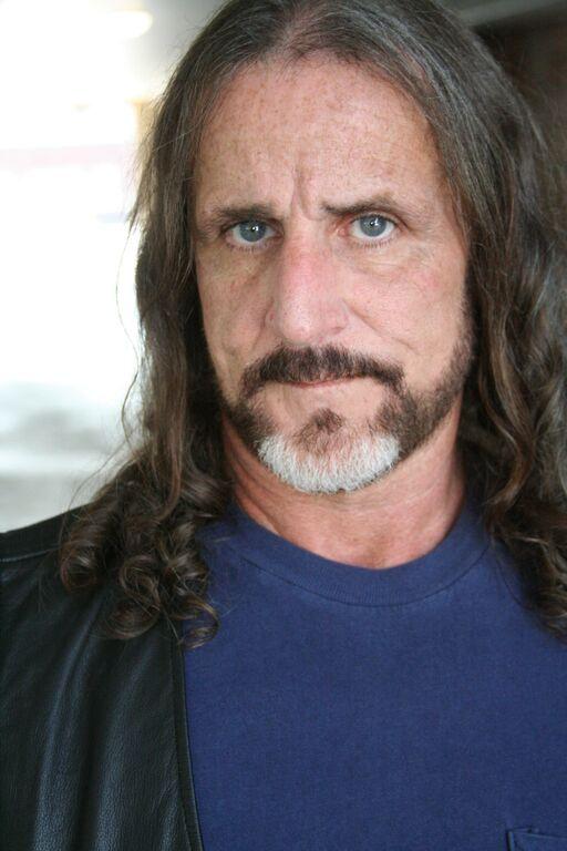 actor Tevis R. Marcum large photo