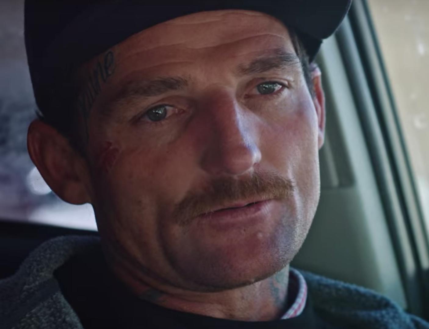 actor Robbie Theobald large photo