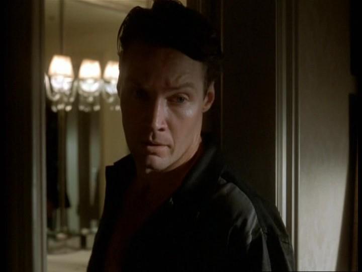 actor Andy Rodoreda large photo