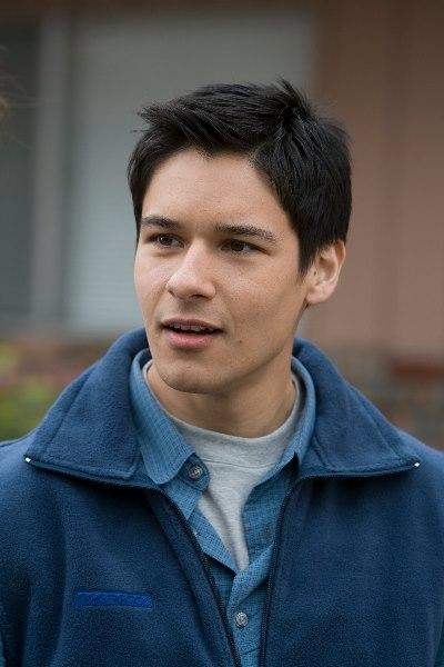 actor Oliver James large photo