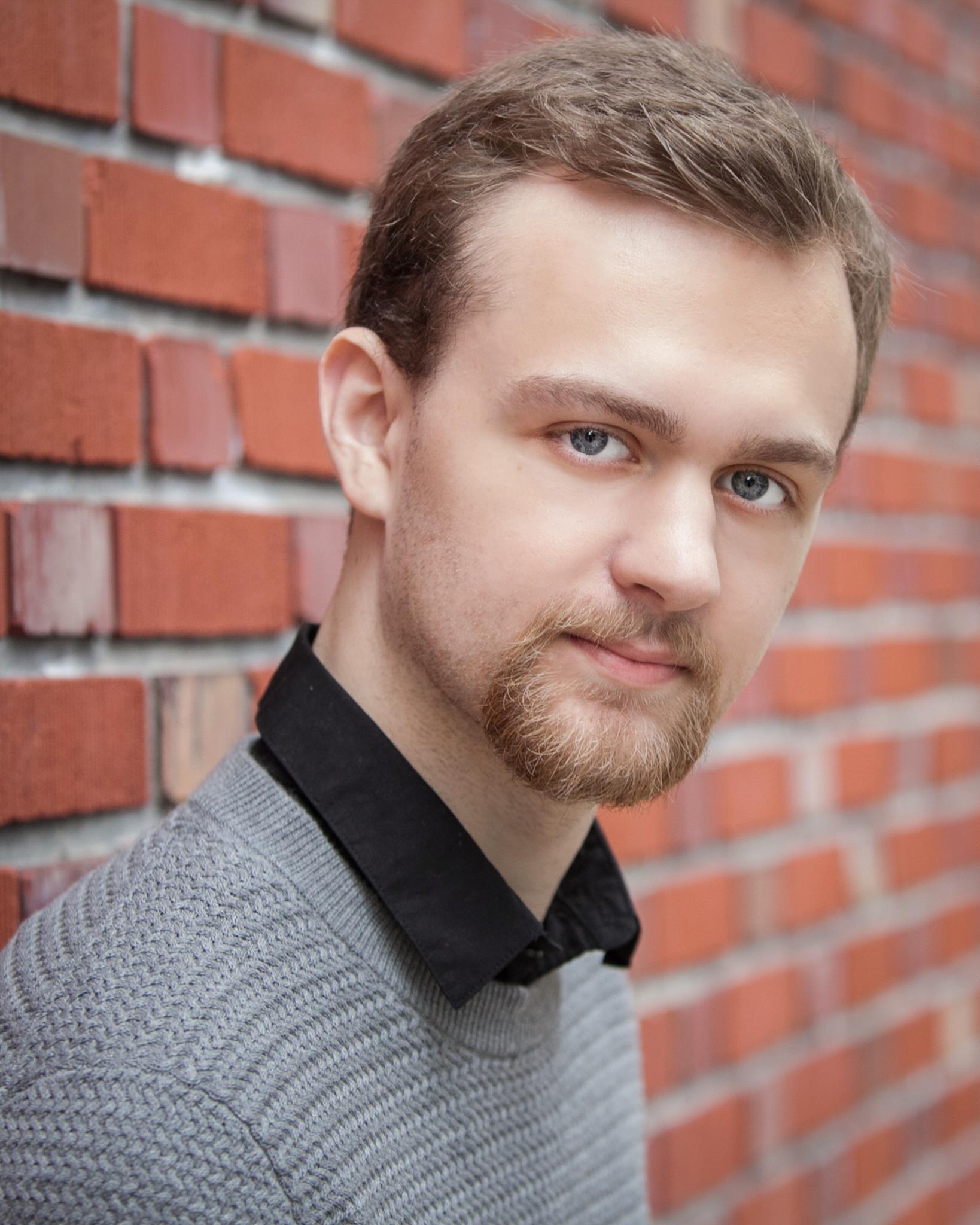 actor Xander Johnson large photo