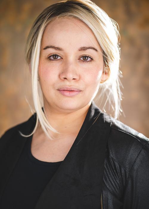 actor Juliana Yorio large photo