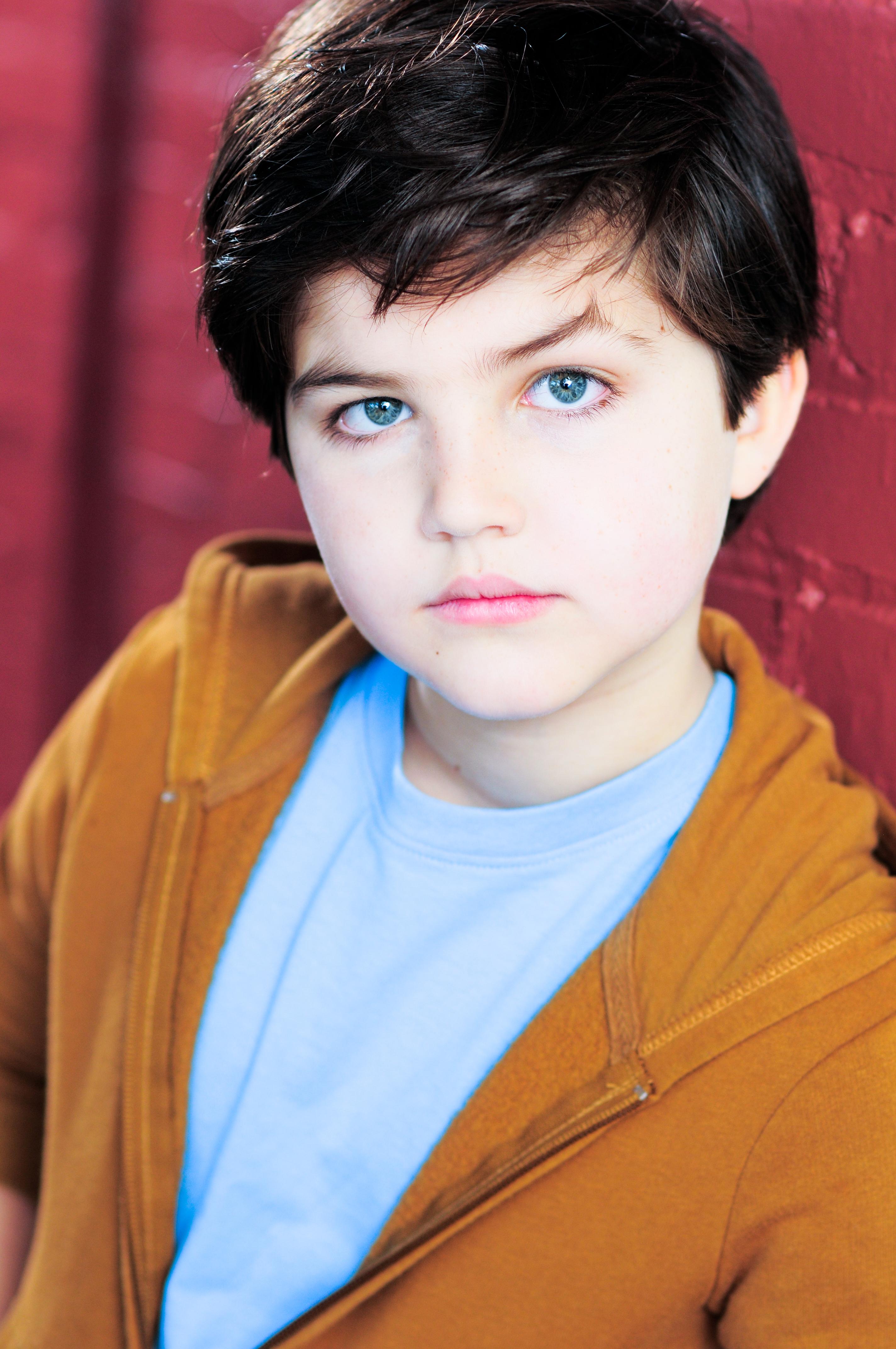 actor Graham Caldwell large photo