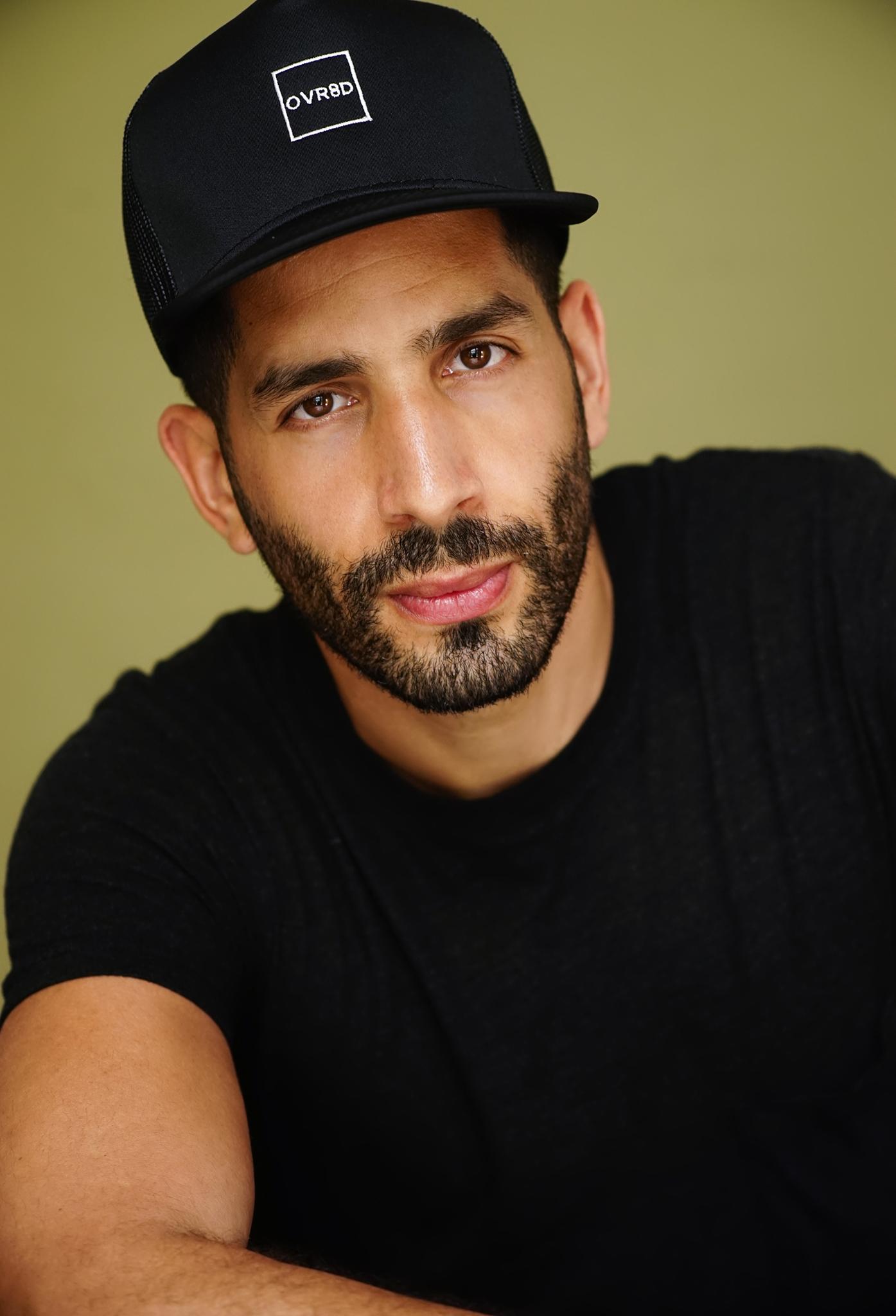 actor Hicham Benkirane large photo