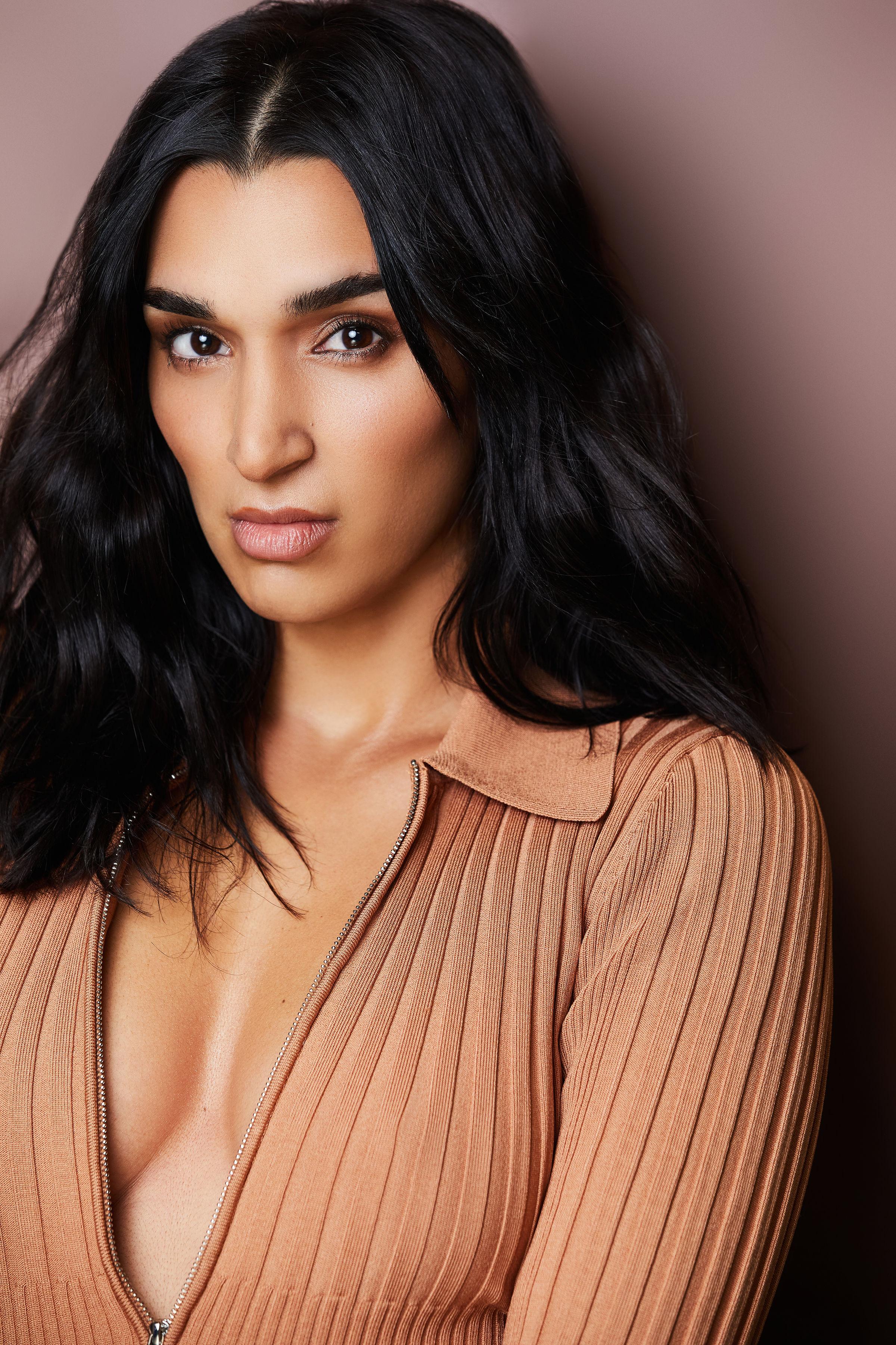 actor Natalia Strawn large photo