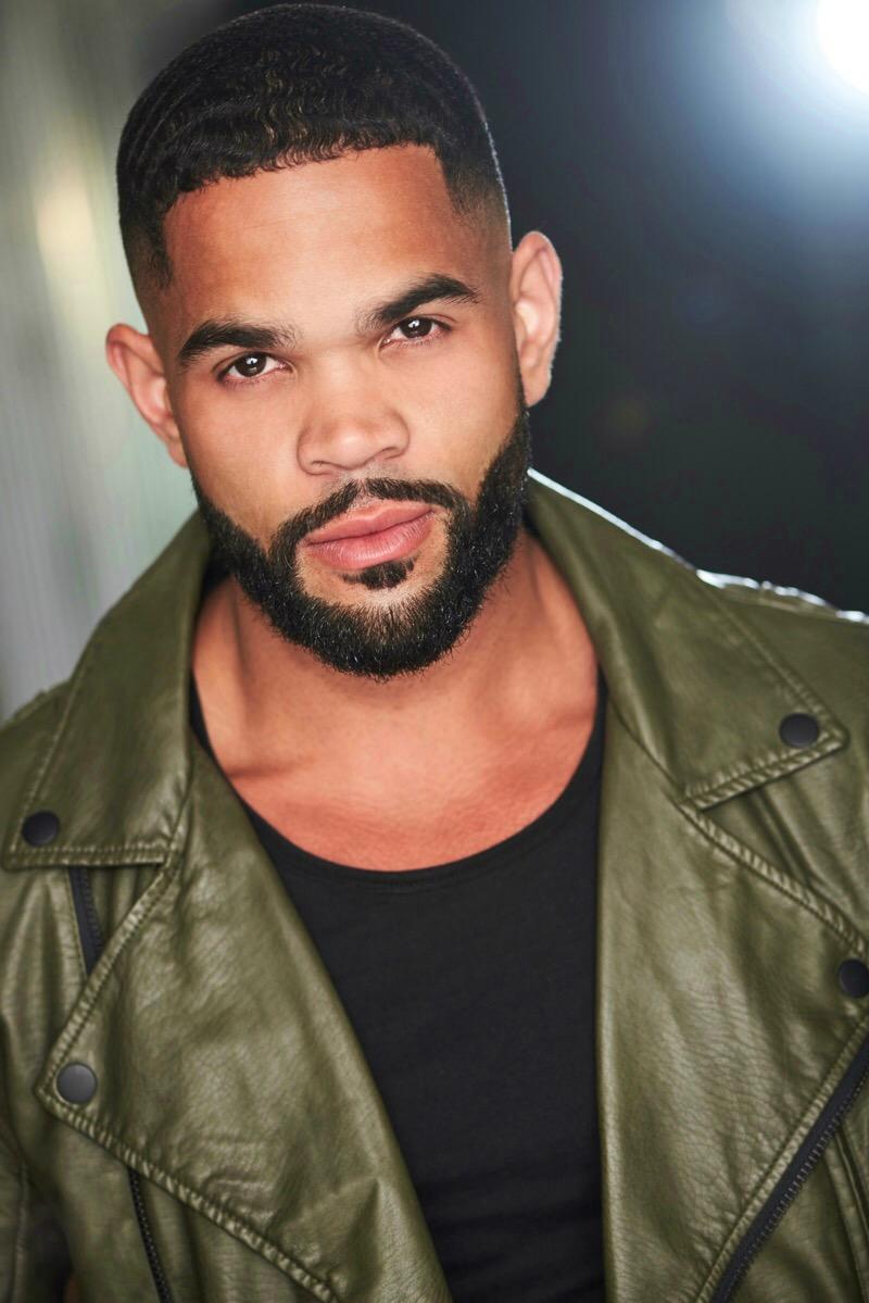 actor Dijon Talton large photo