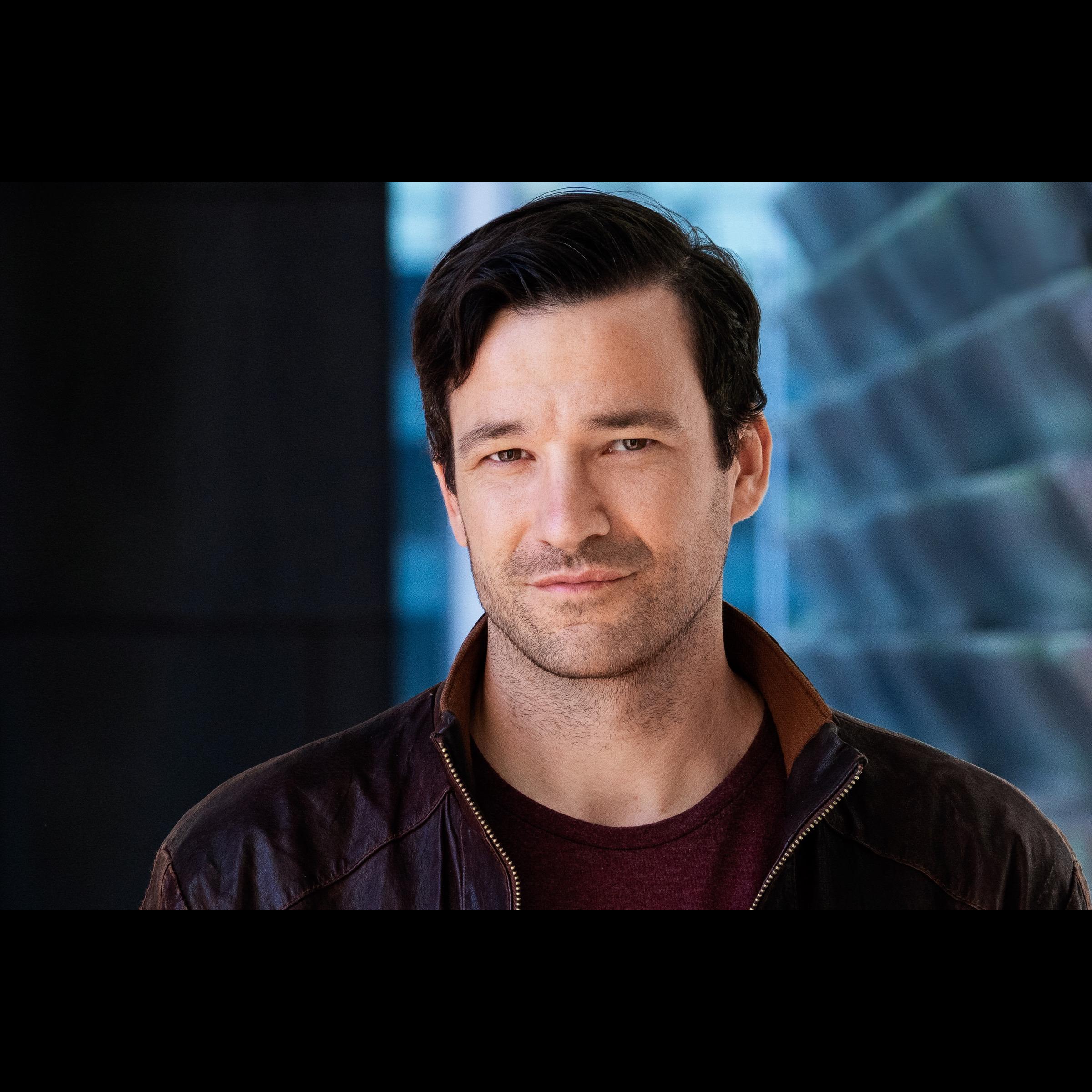 actor Clem McIntosh large photo