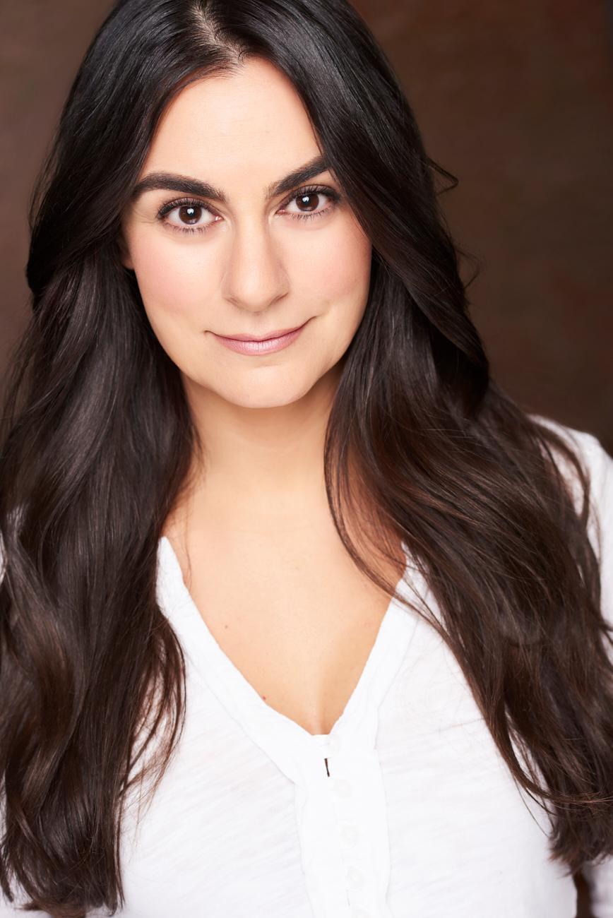 actor Christine Uhebe large photo