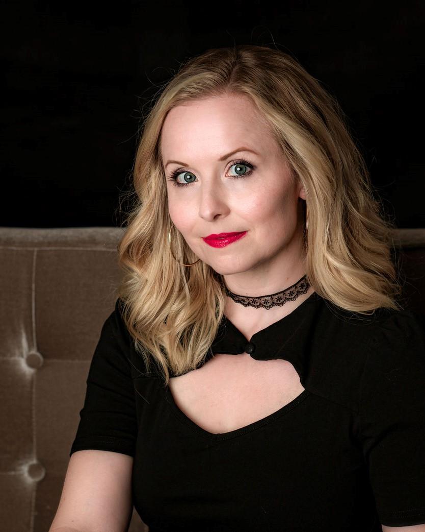 actor Adrienne Jordan large photo