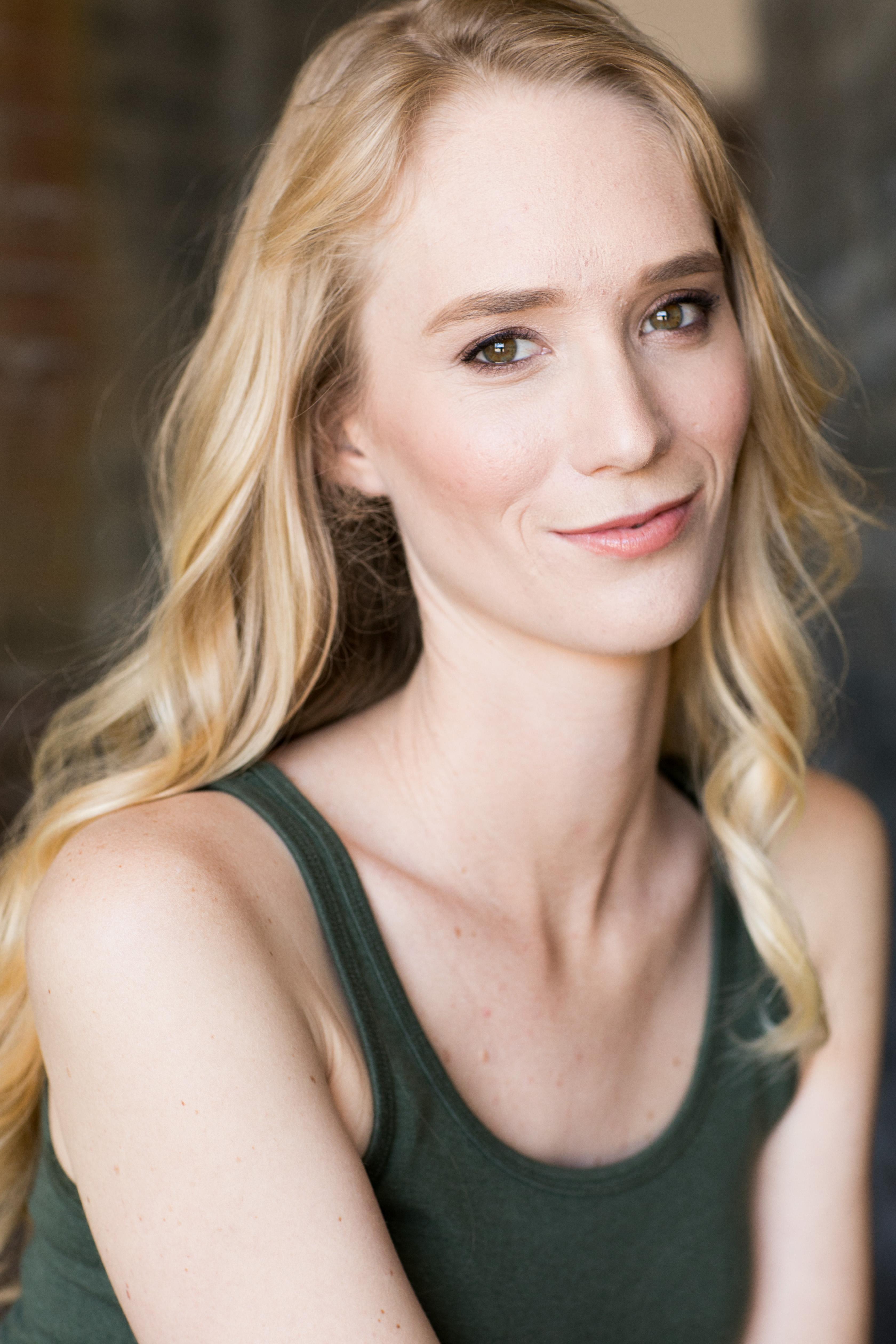 actor Alina Patra large photo