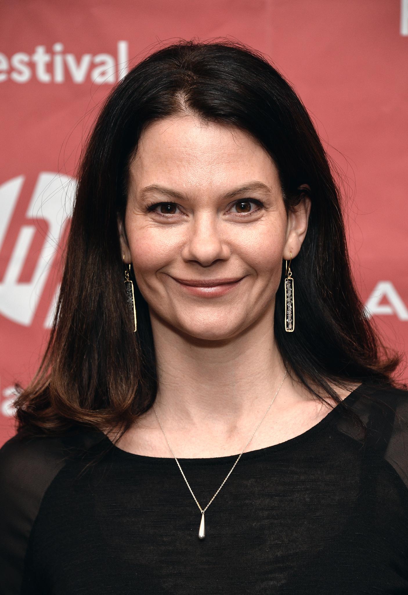 actor Fanny Mallette large photo