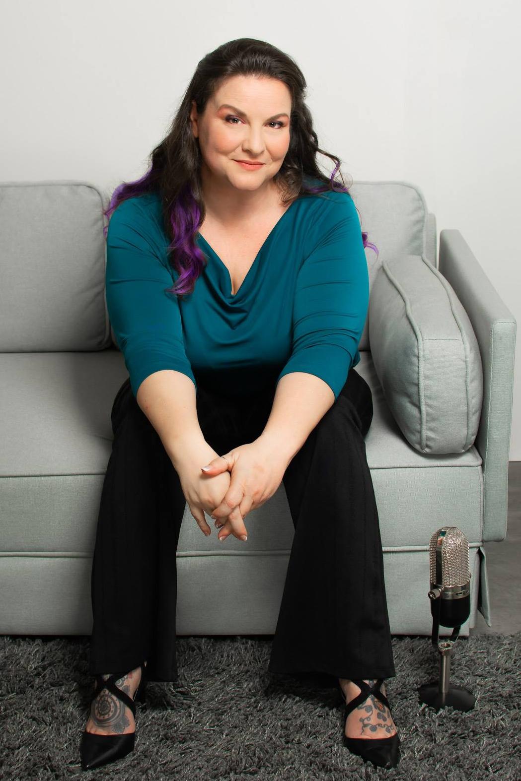 actor Jenna Birmingham large photo