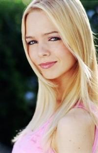 actor Sanya Mateyas large photo