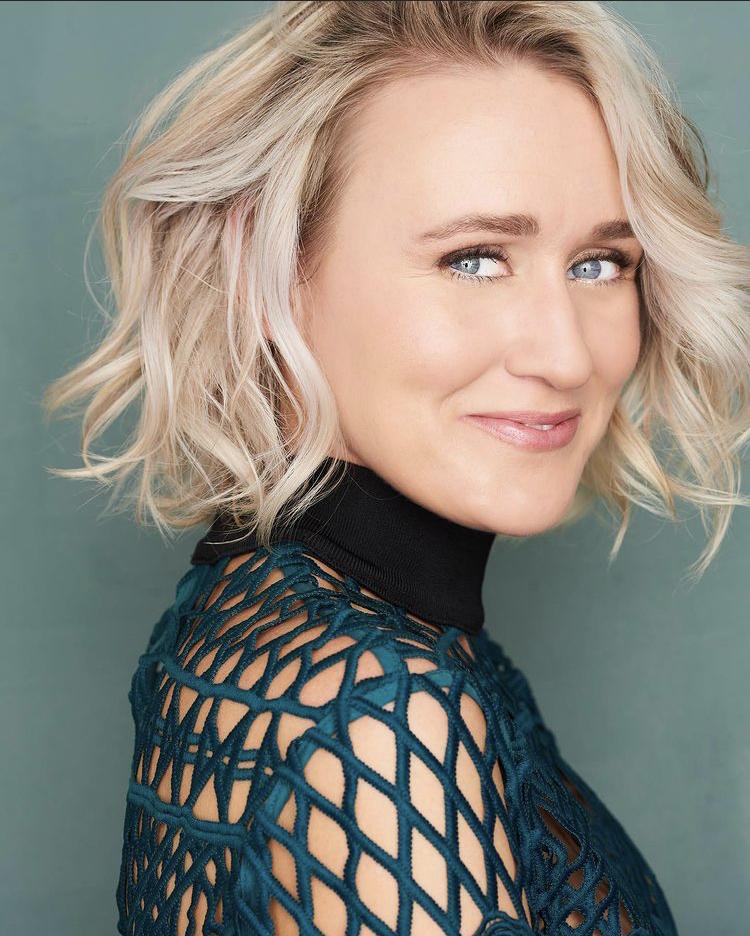 actor Ashley Dulaney large photo