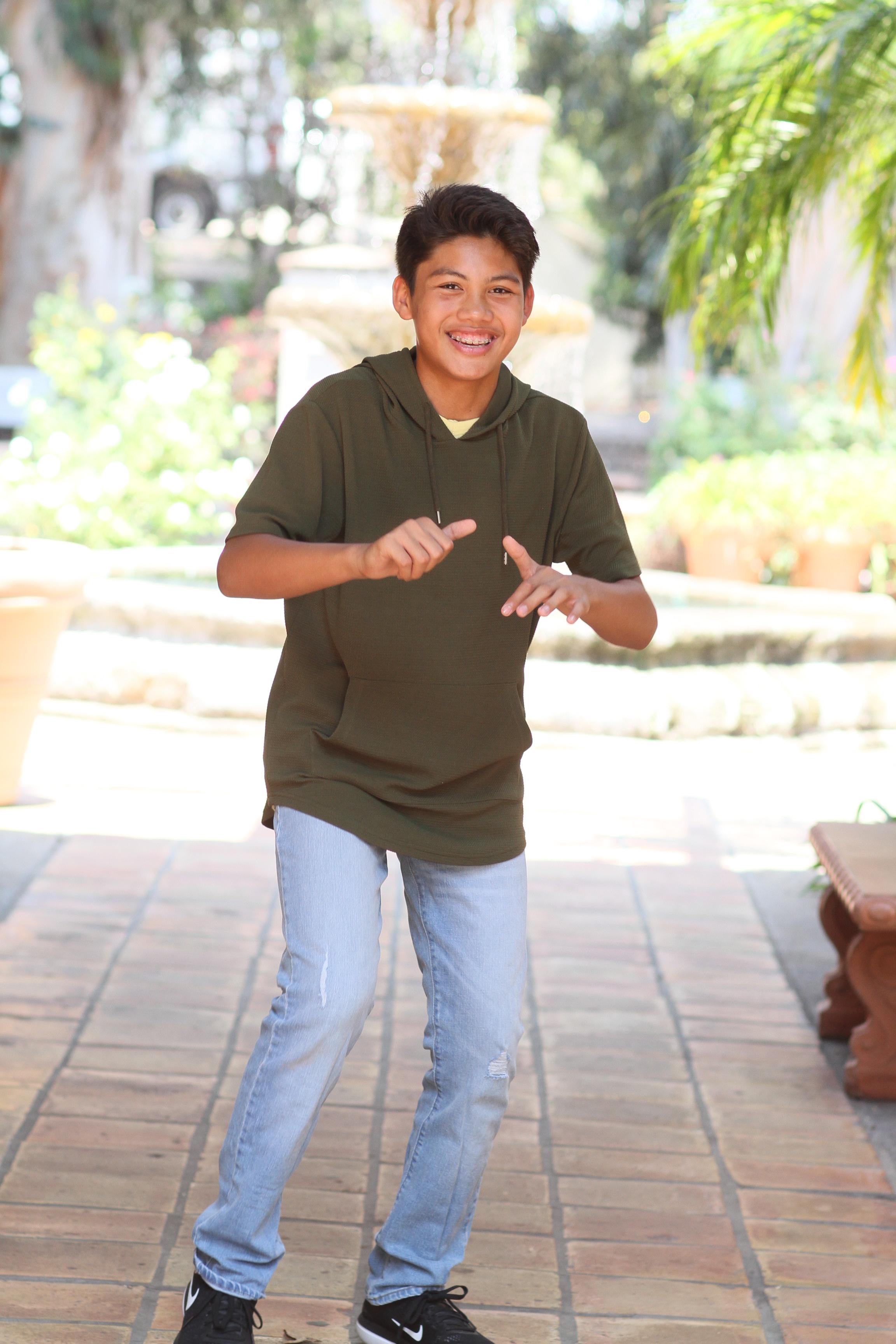 actor Jordan Besana large photo