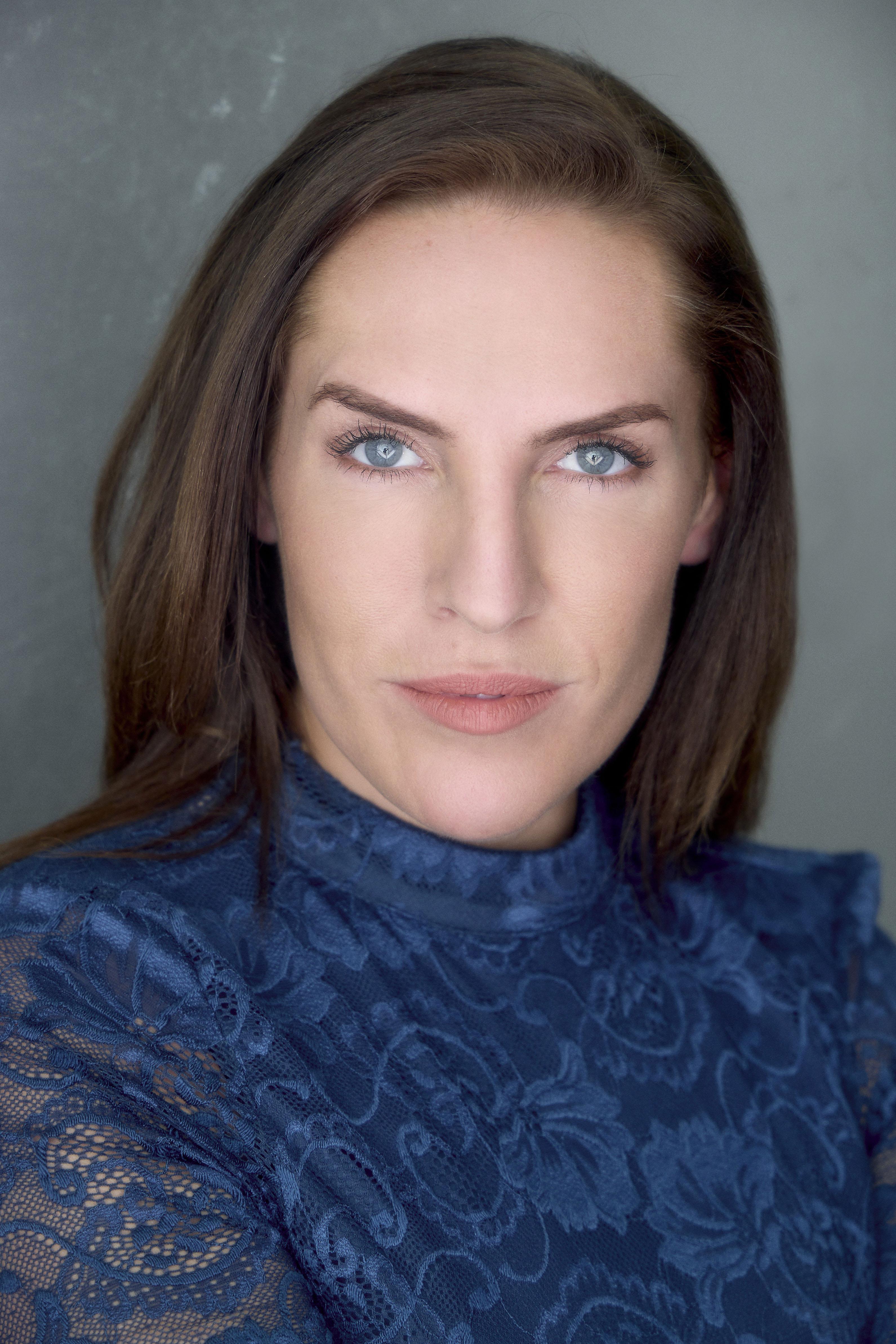 actor Stacey Lynn Crowe large photo