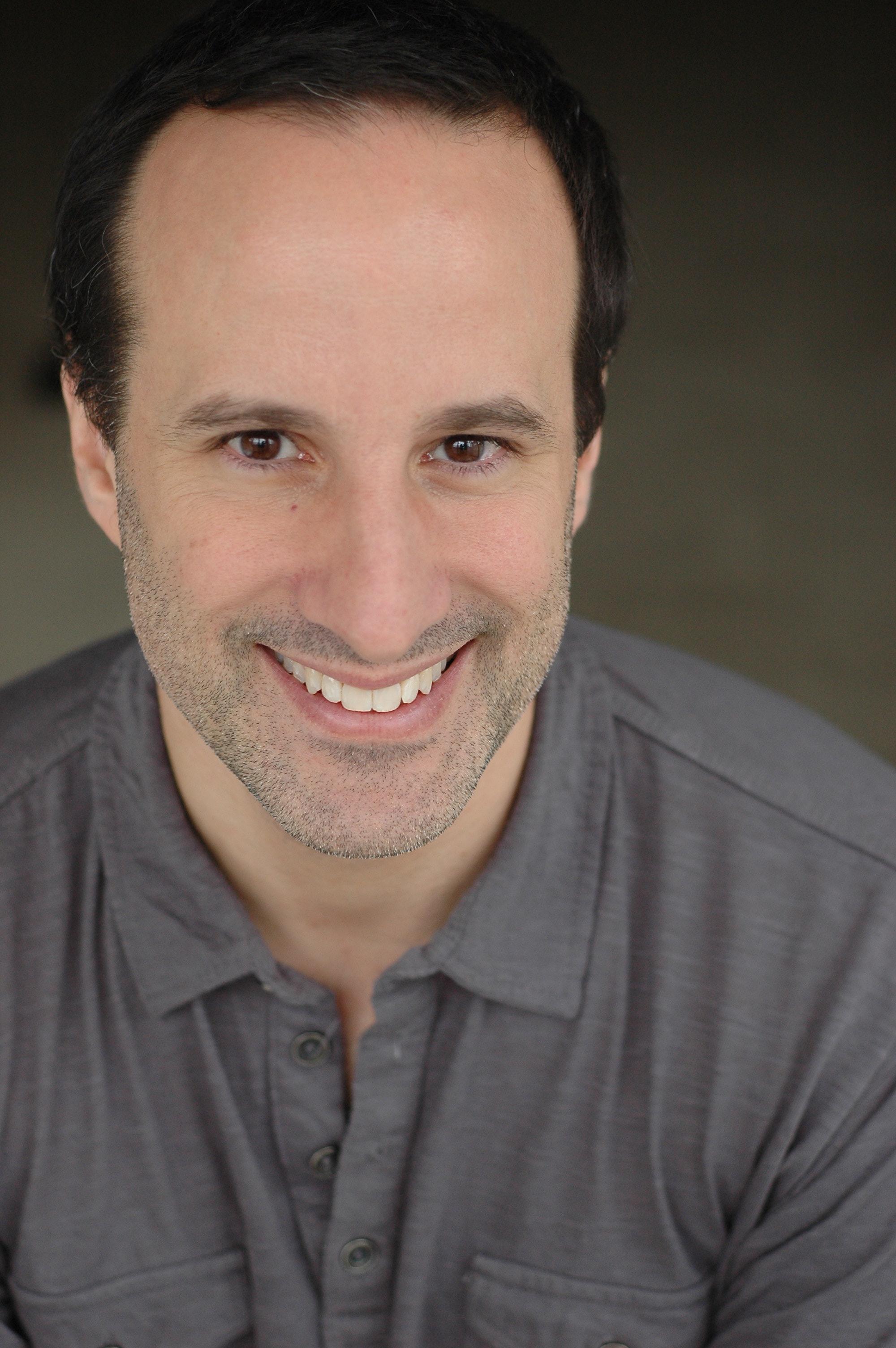 actor Dan Triandiflou large photo