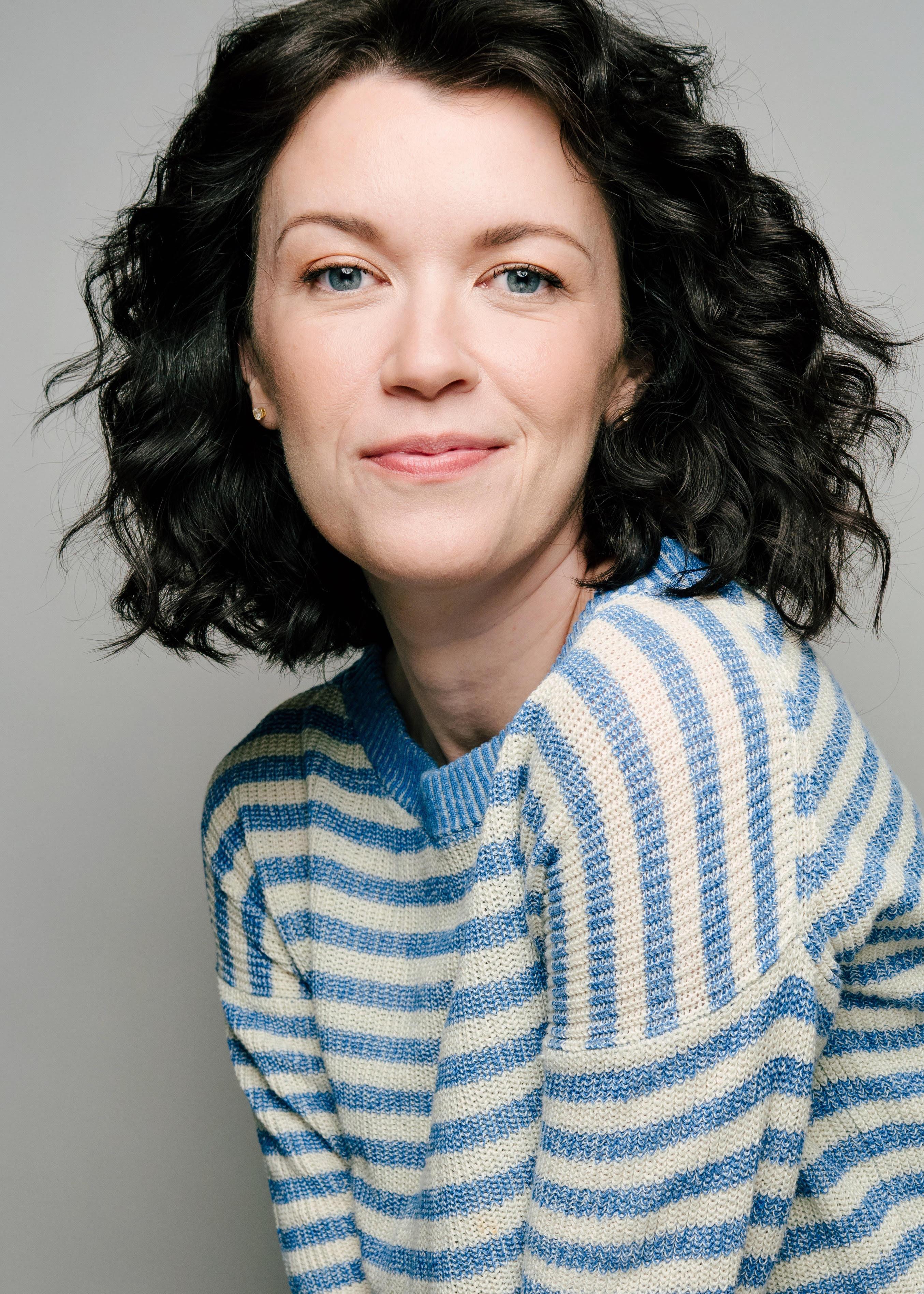 actor Pamela Mitchell large photo