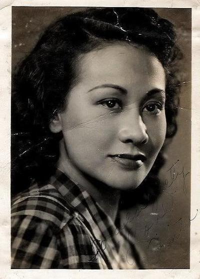 actor Anita Linda large photo