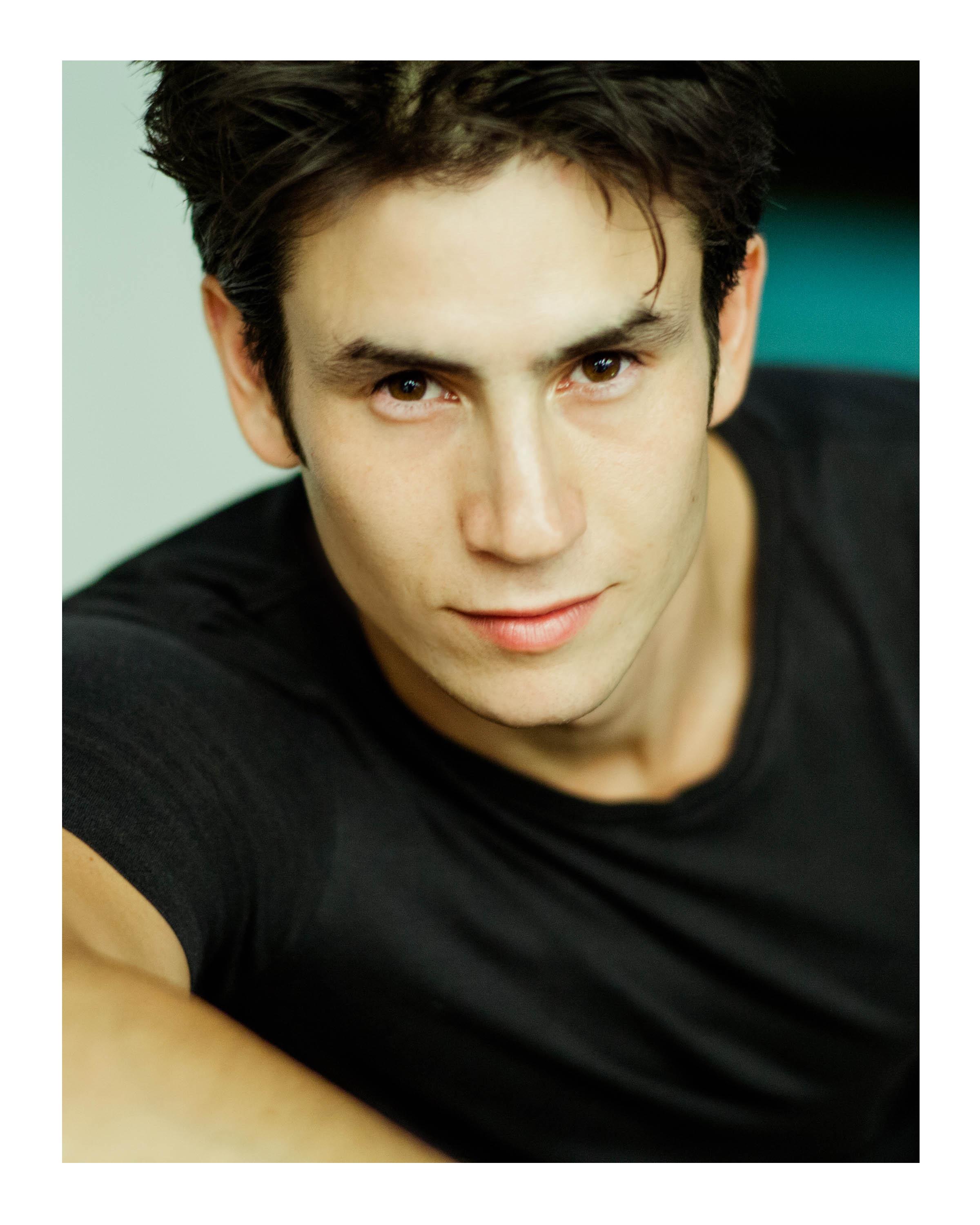 actor Vincent Kinne large photo