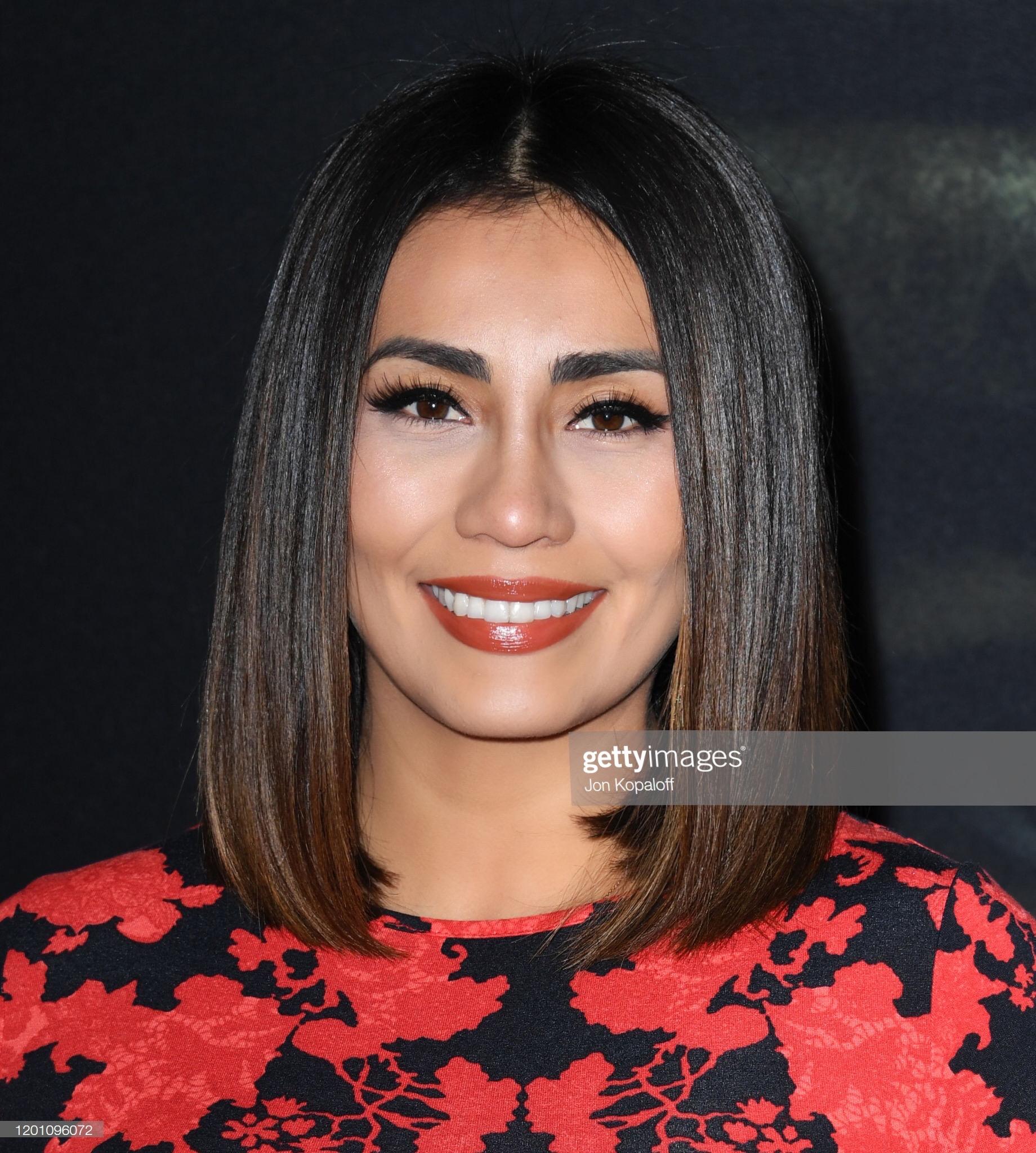 actor Sandra Gutierrez large photo