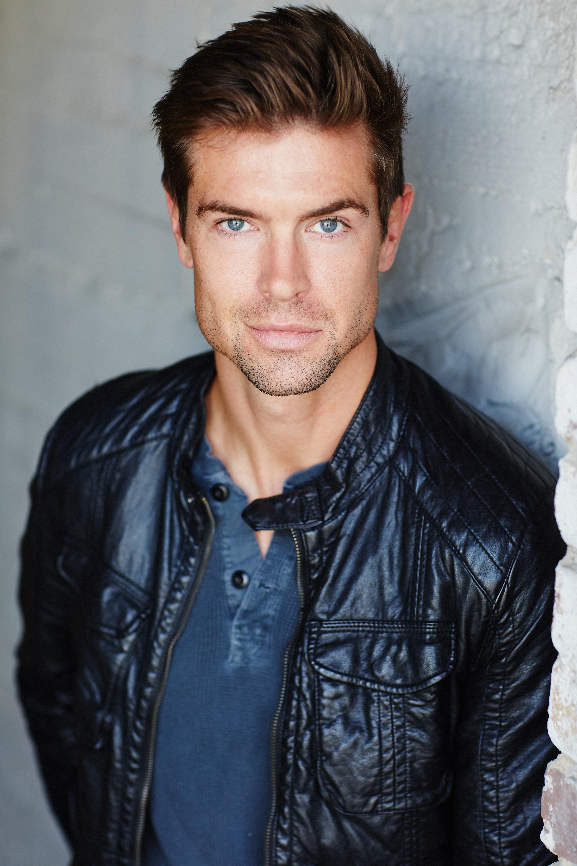 actor Carter Haley large photo