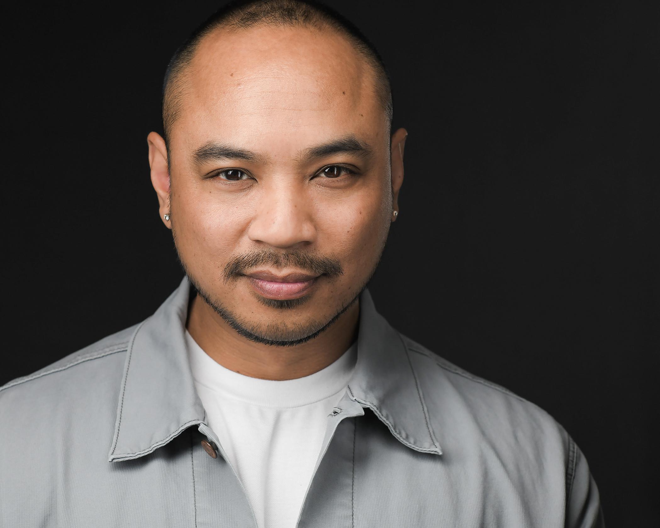 actor Michael Urriquia large photo