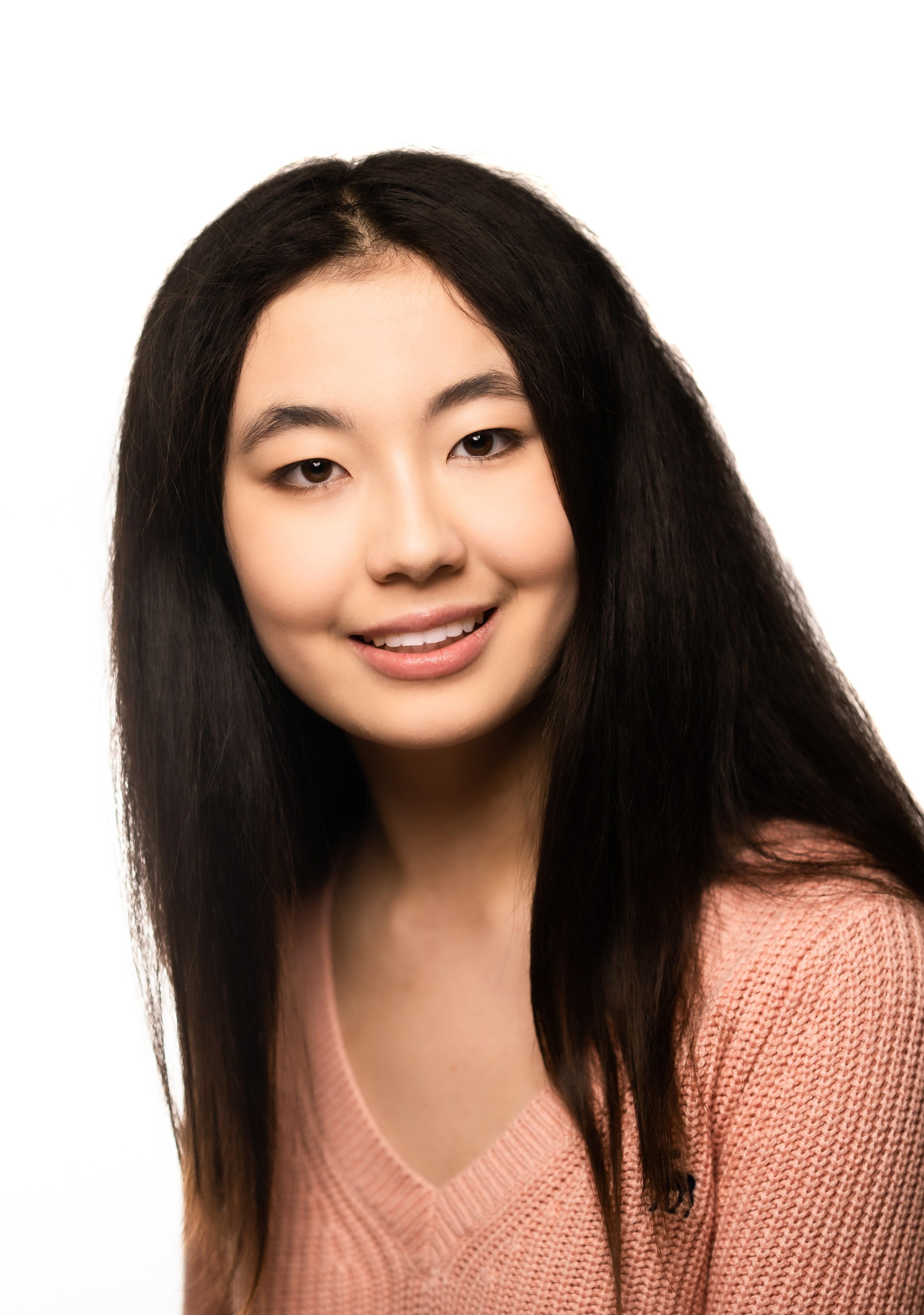 actor Andrea Dersom large photo