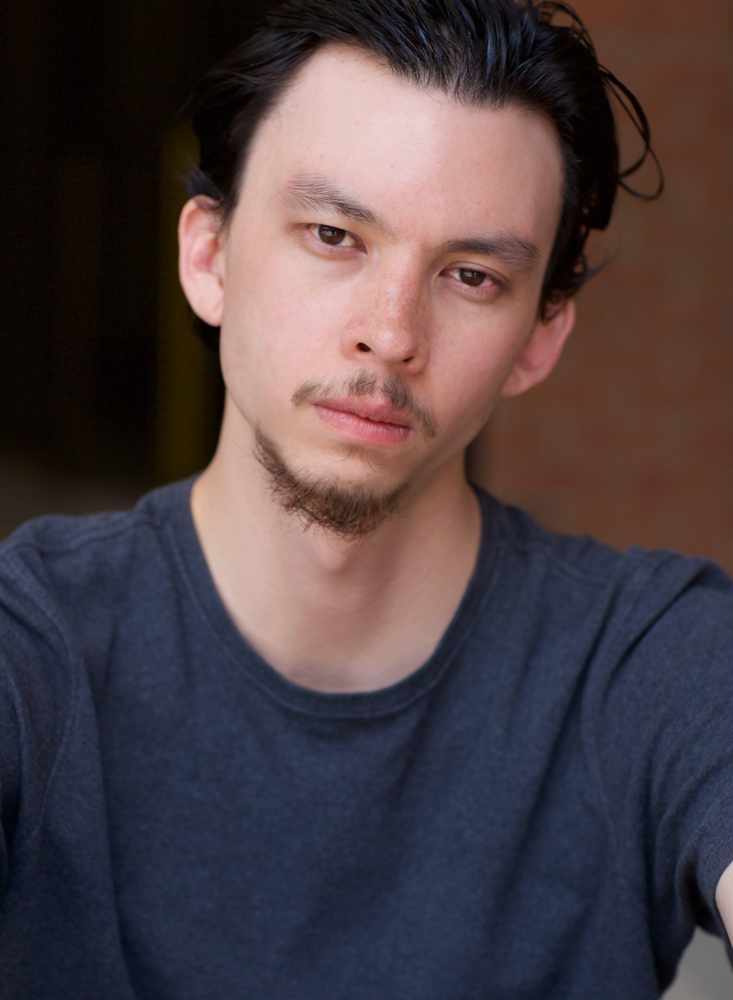 actor Michael Gum large photo