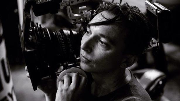 actor Ava Berkofsky large photo