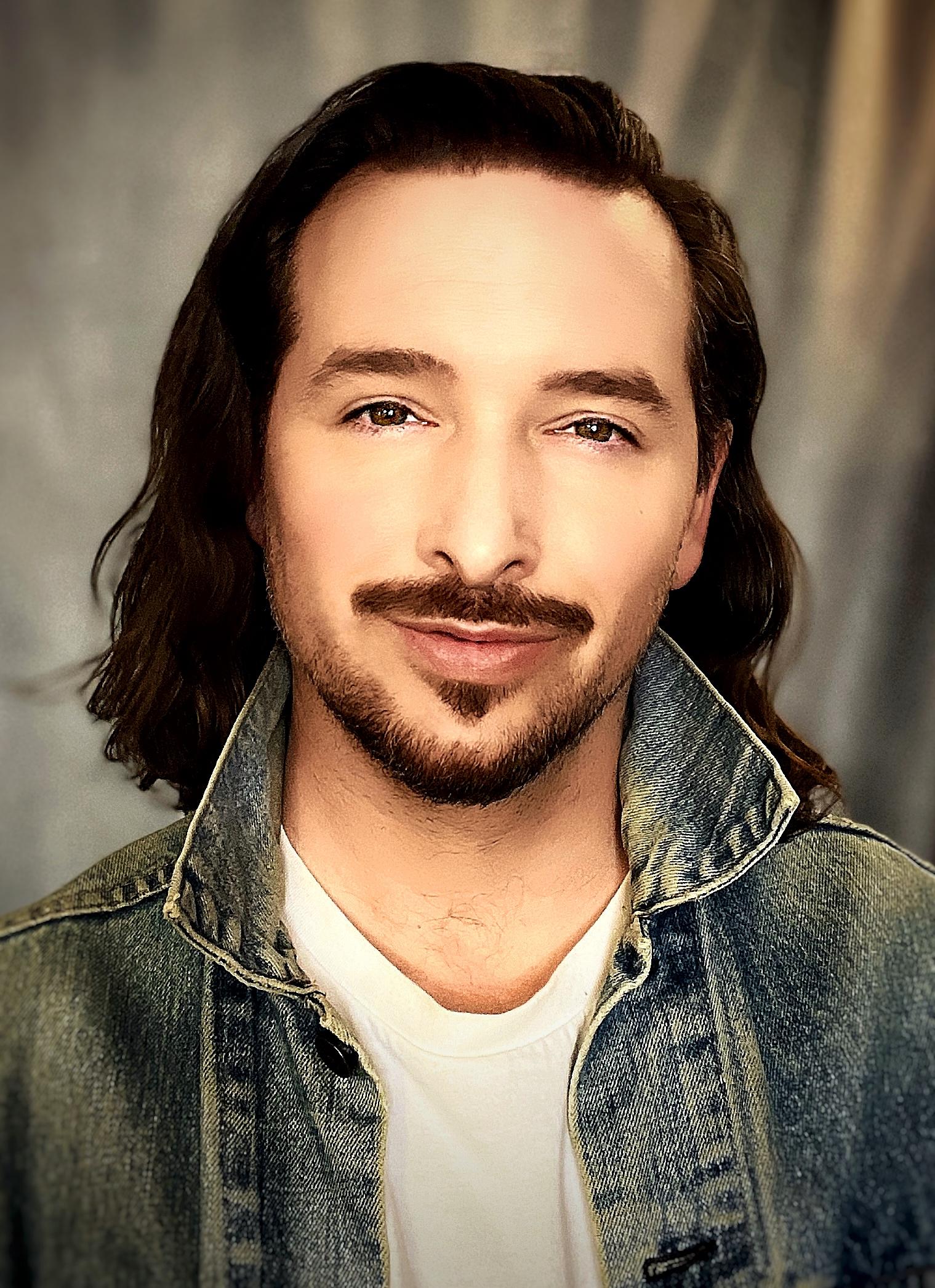 actor Evert Houston large photo