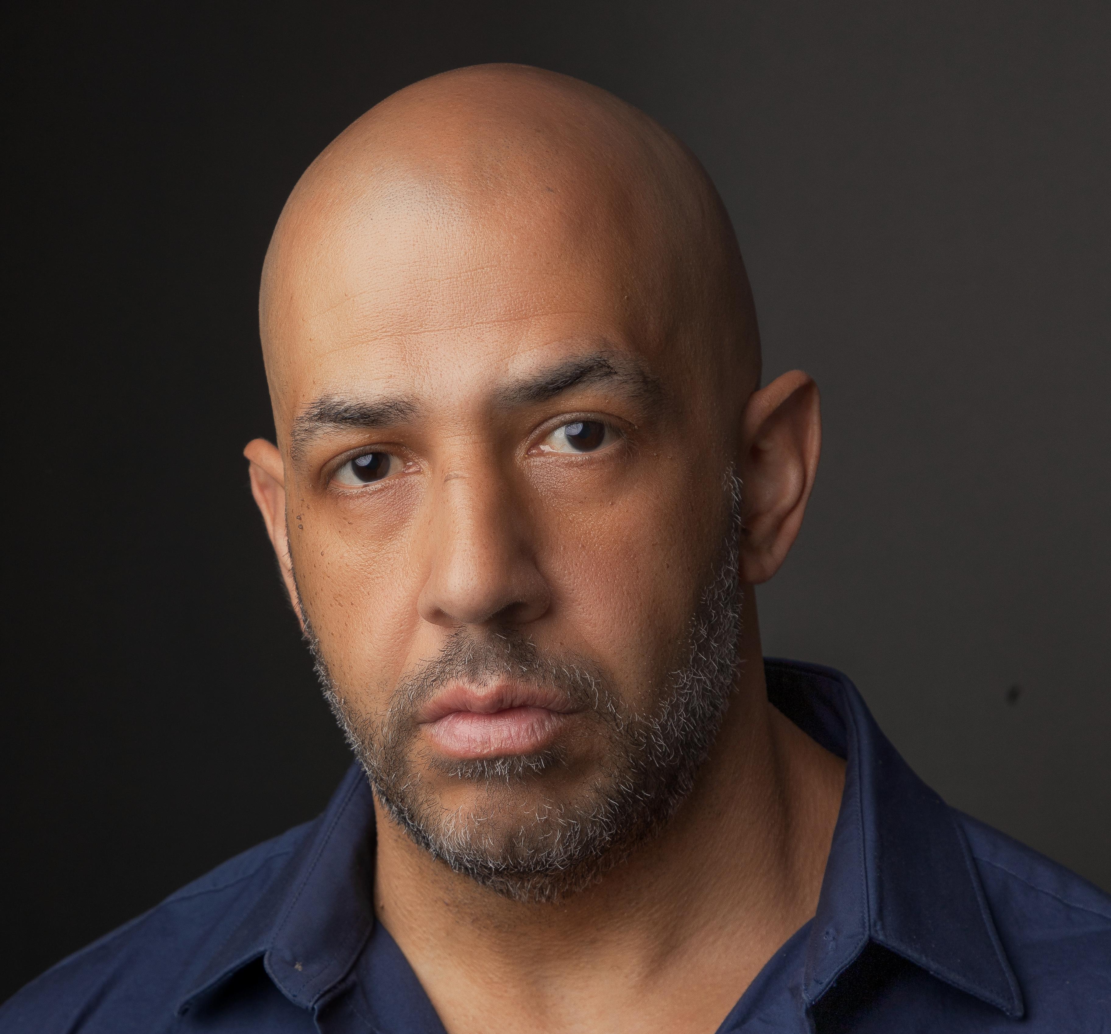 actor Brian Heintz large photo