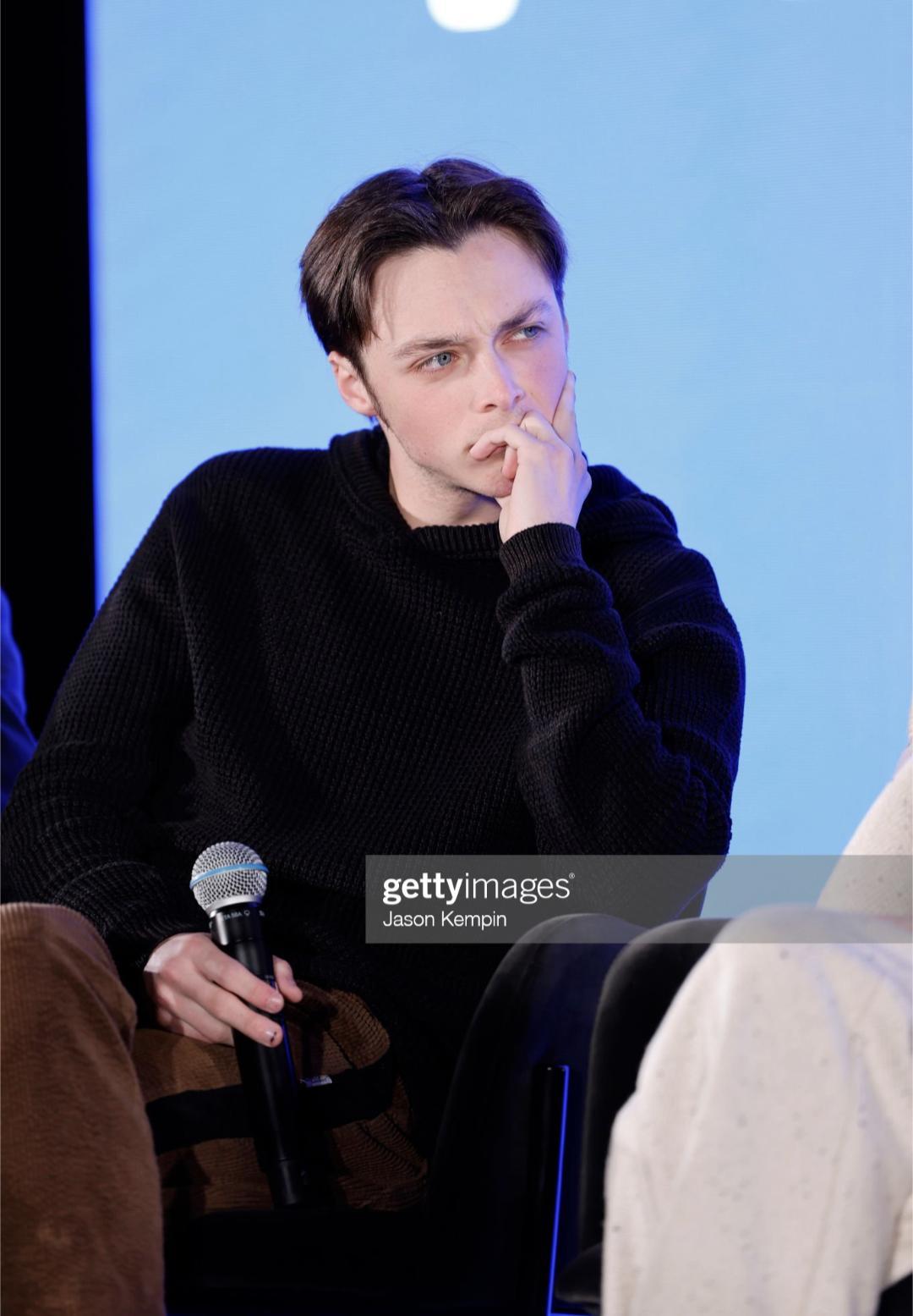 actor Reid Miller large photo