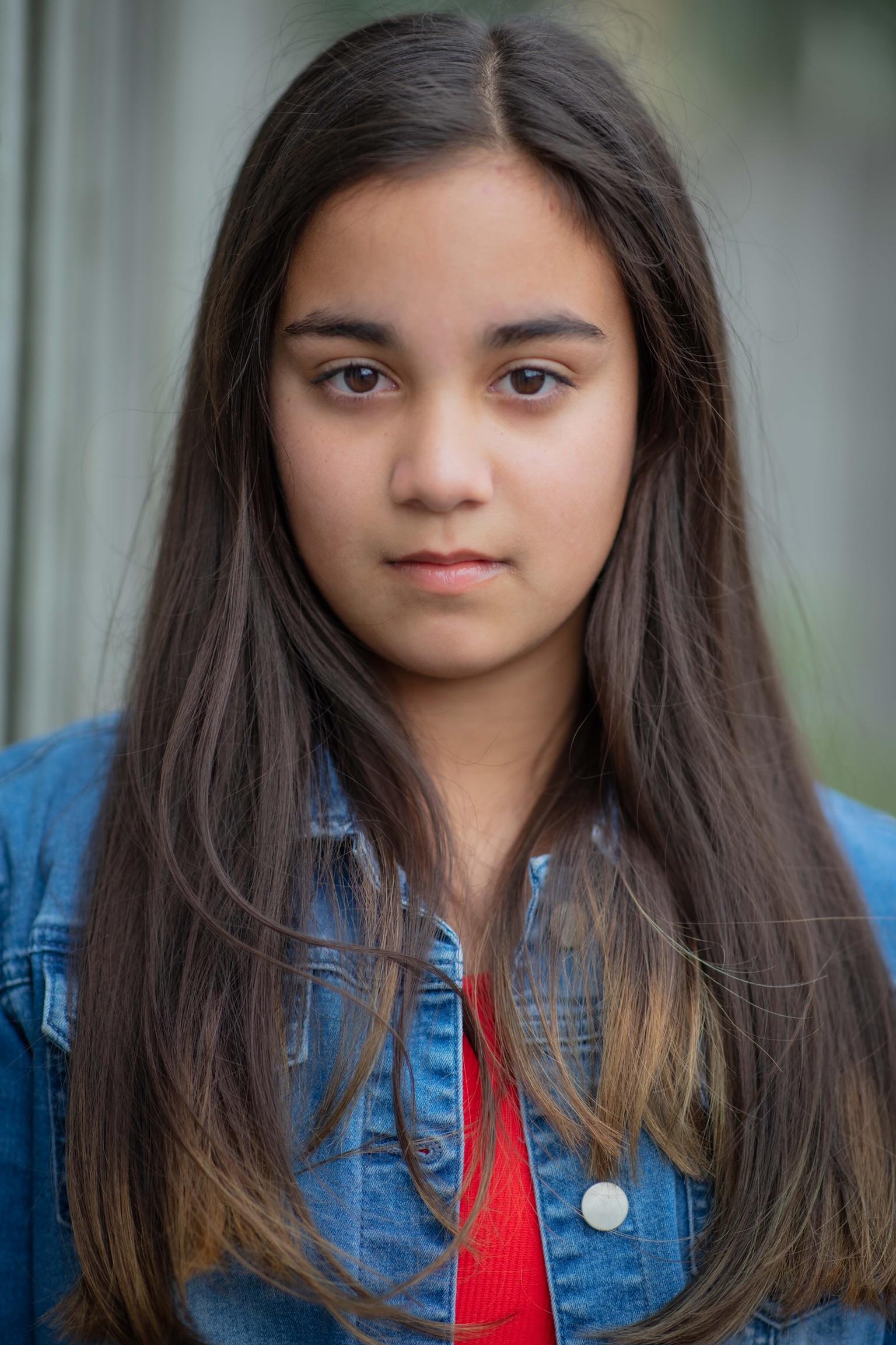 actor Kirar Mercy large photo