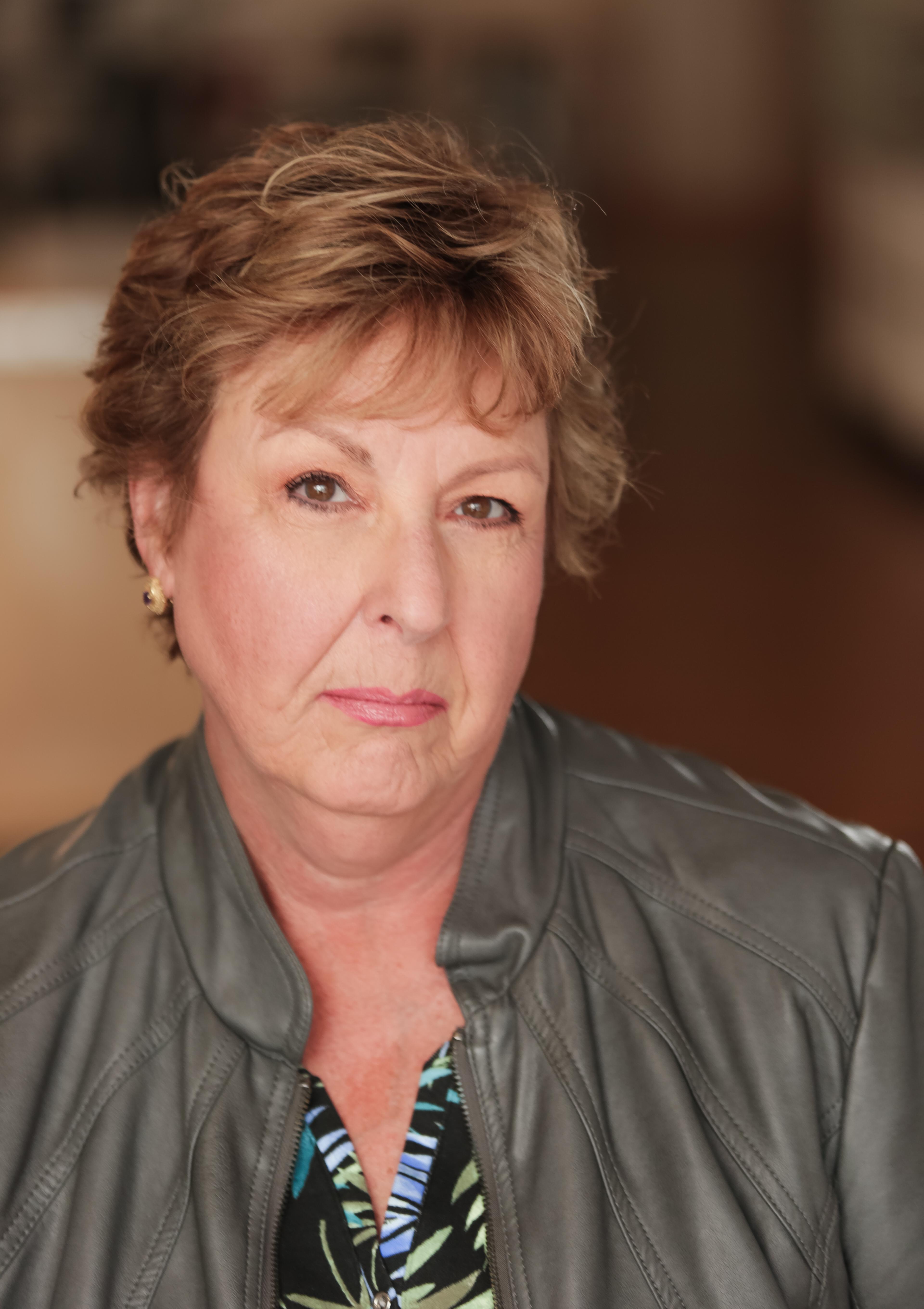 actor Ann Shamess large photo