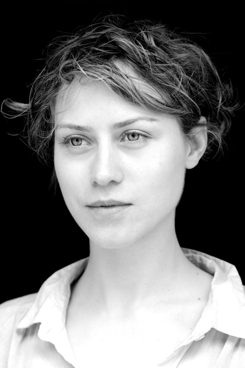 actor Olivia Morgan large photo