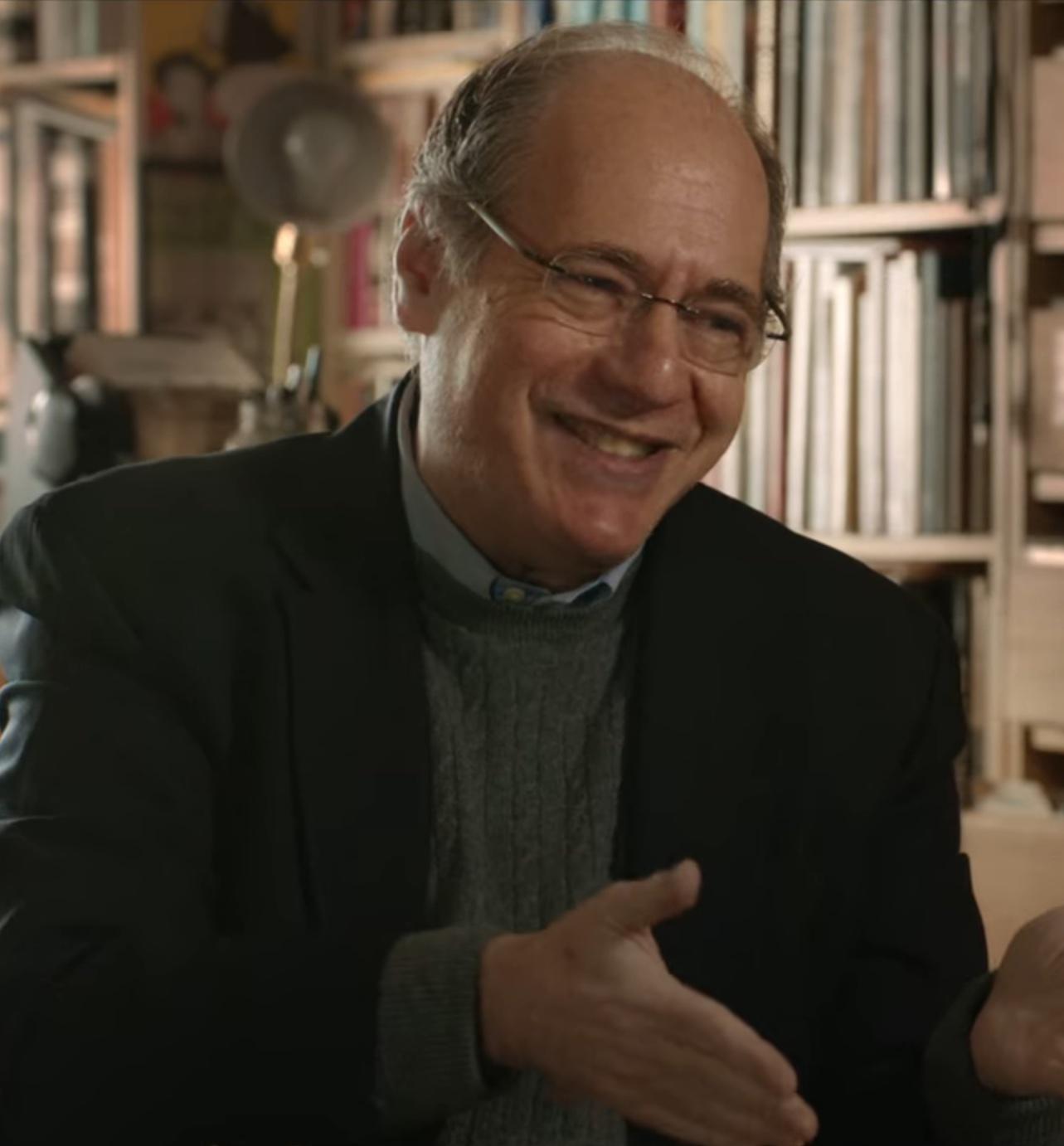 actor Gary Giddins large photo