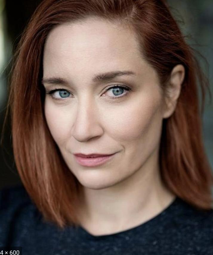 actor Brooke Johnston large photo