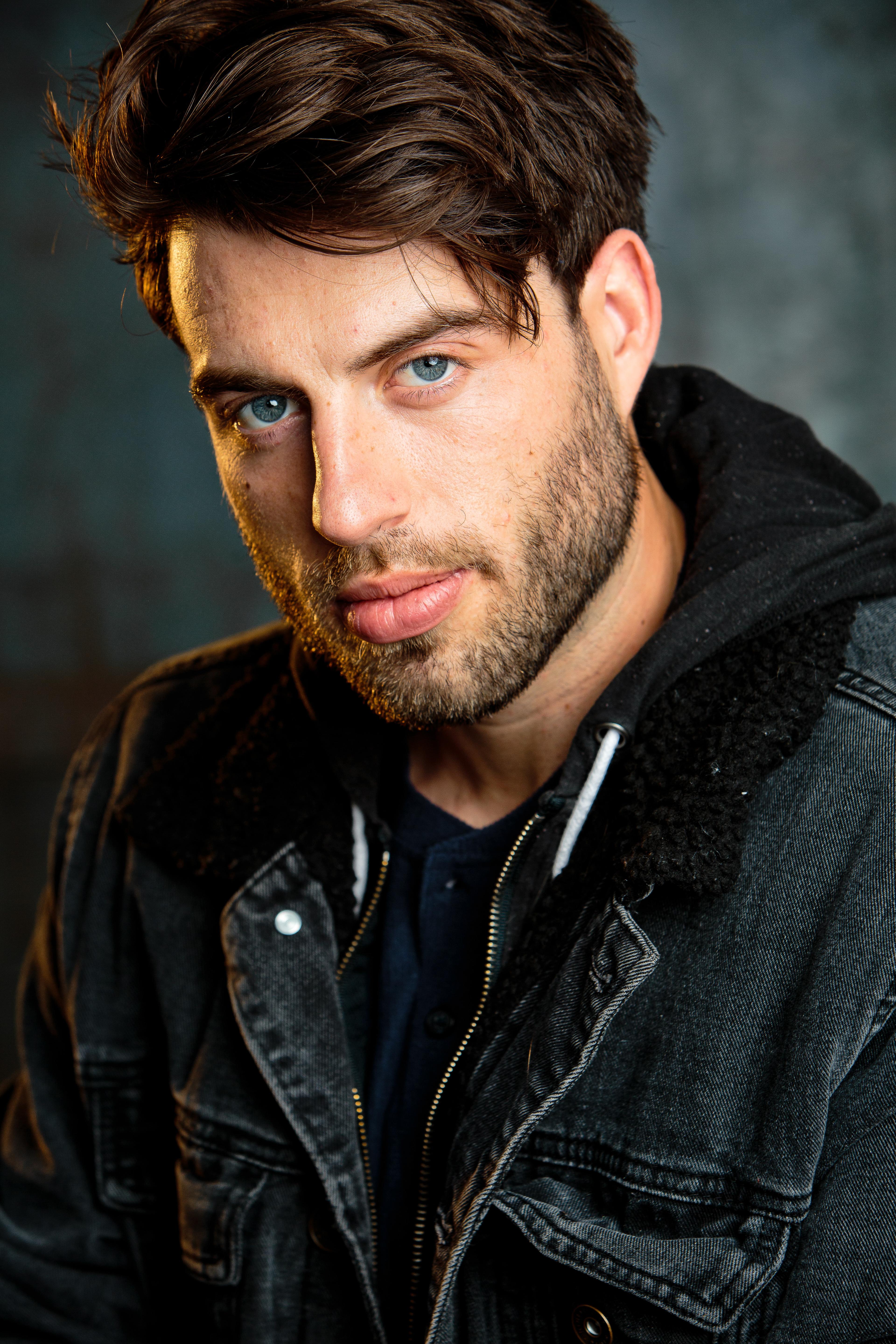 actor Bailey Brenner large photo