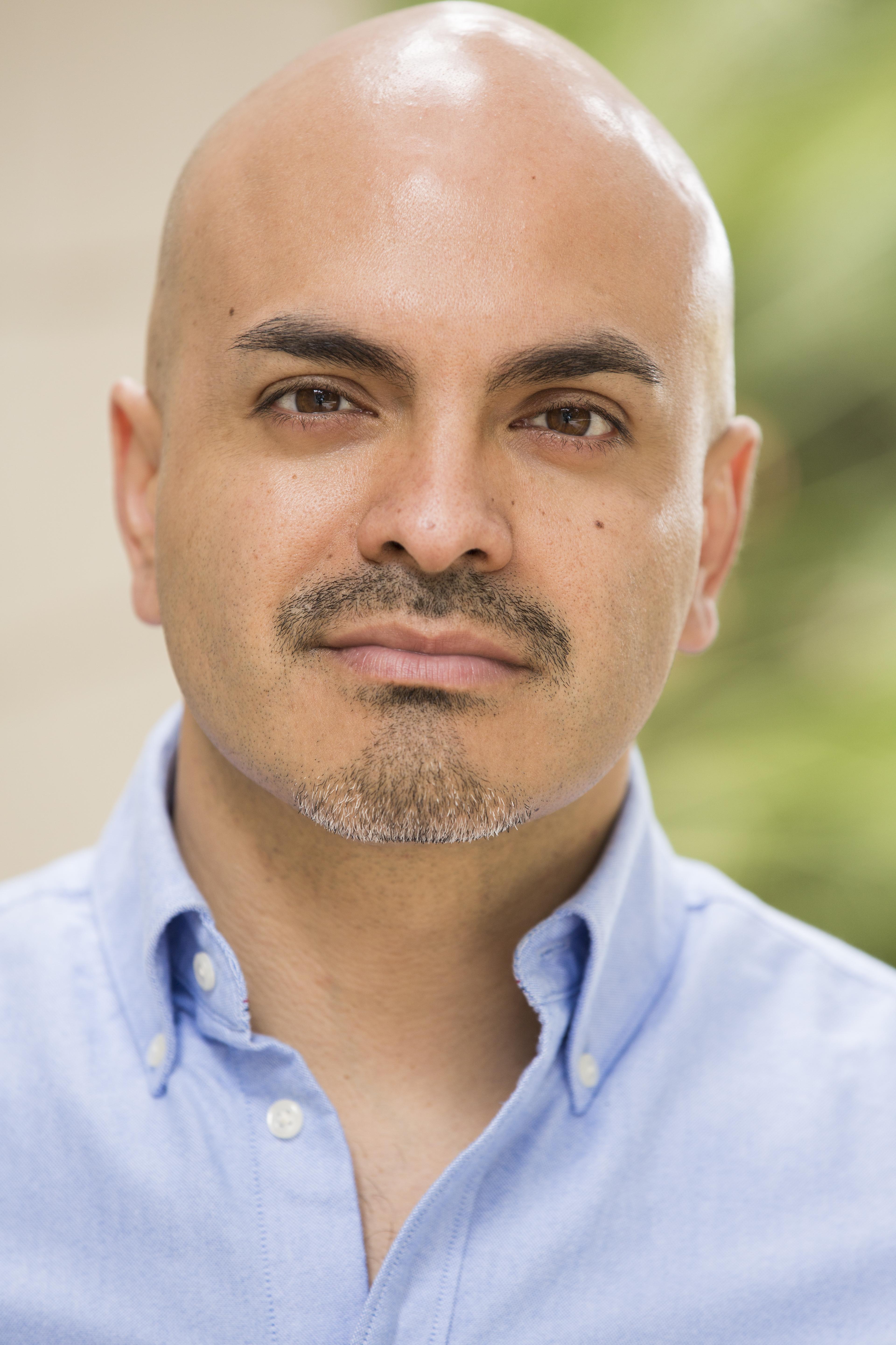 actor Rafael Agustin large photo