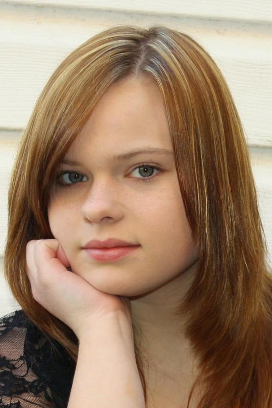 actor Samantha Pryor large photo