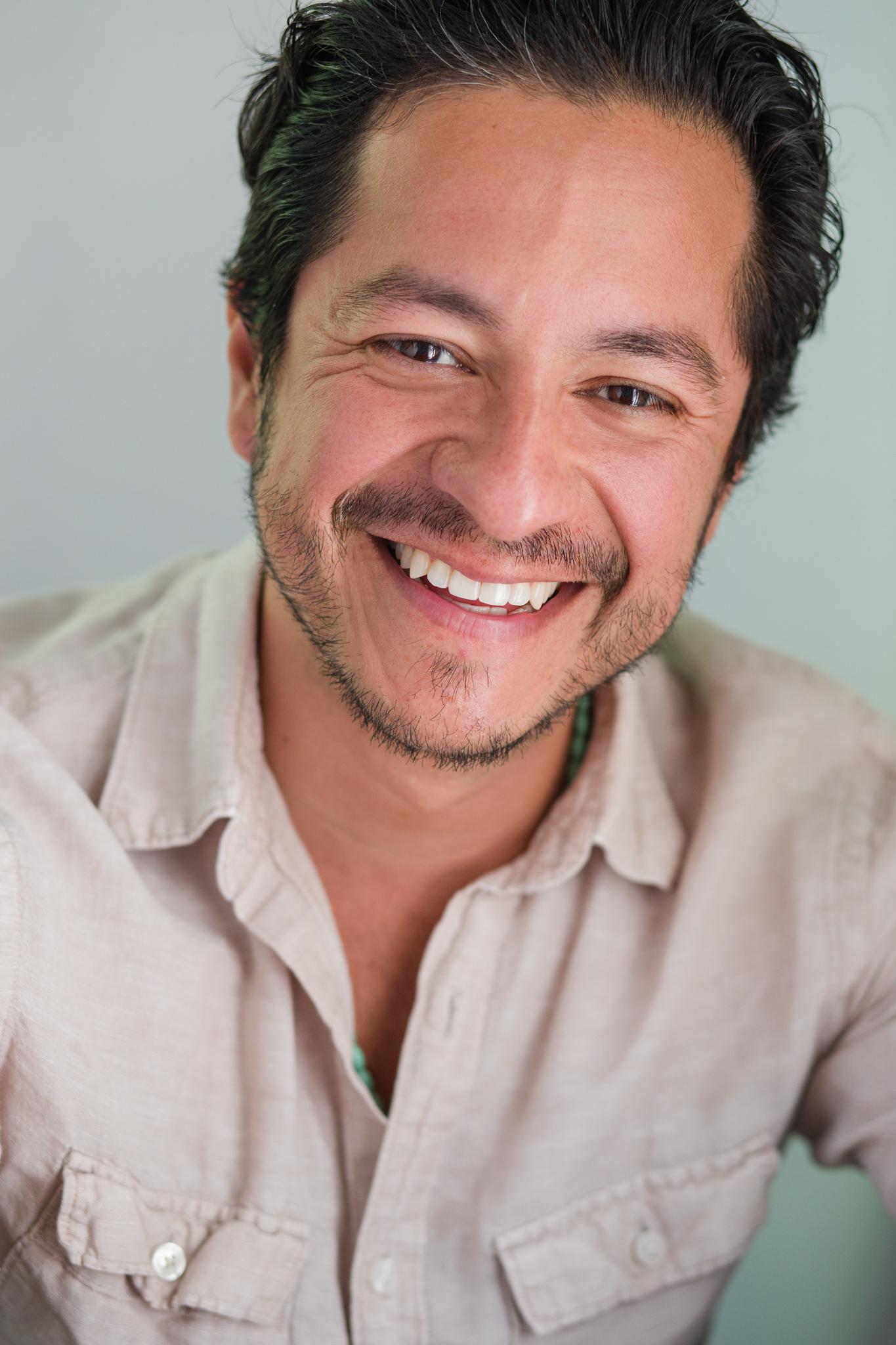 actor Jesse Santoyo large photo