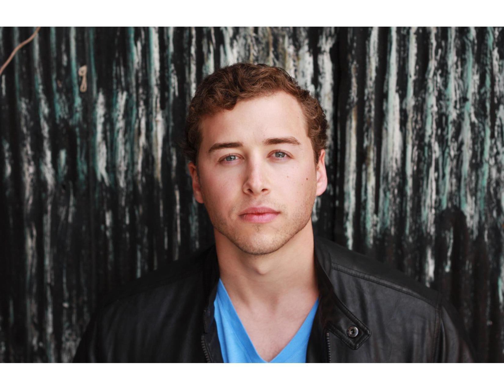 actor Cullen Ries large photo