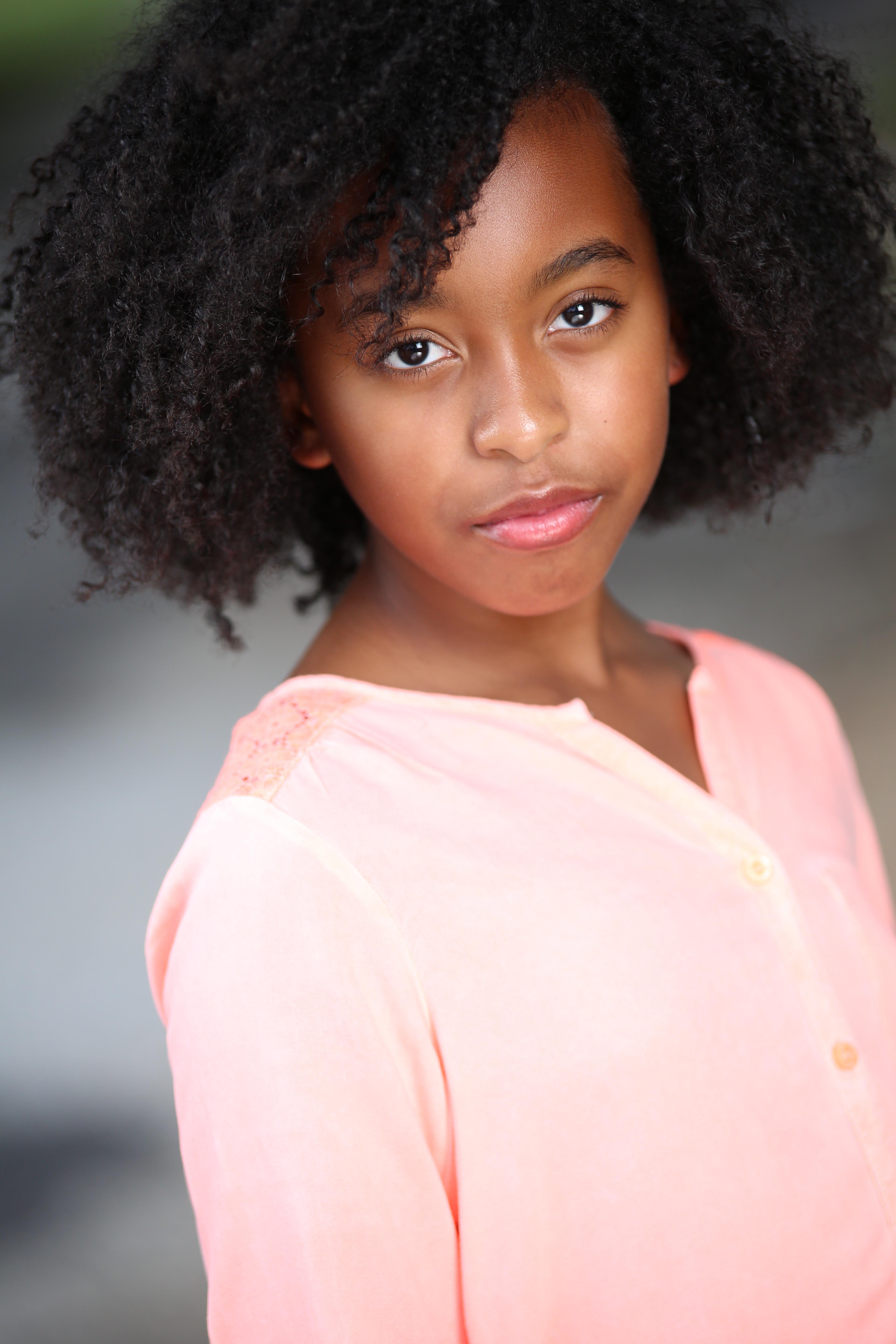 actor Mikari Tarpley large photo