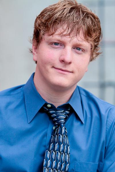 actor Vincent Triana large photo