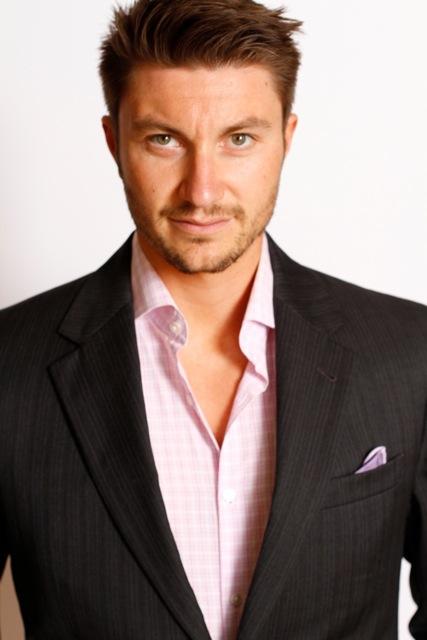 actor Chris Hayes large photo