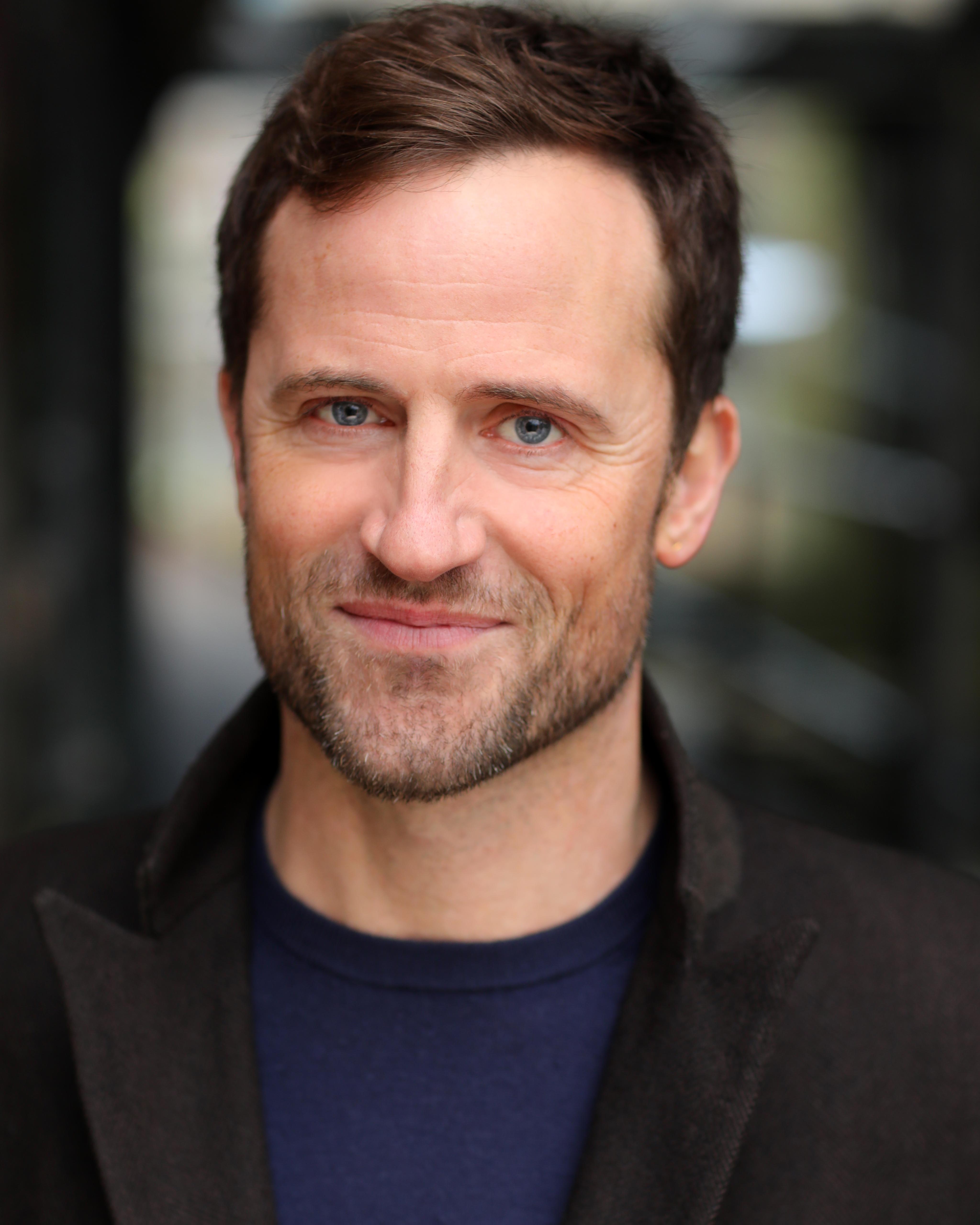 actor Jonathan Forbes large photo